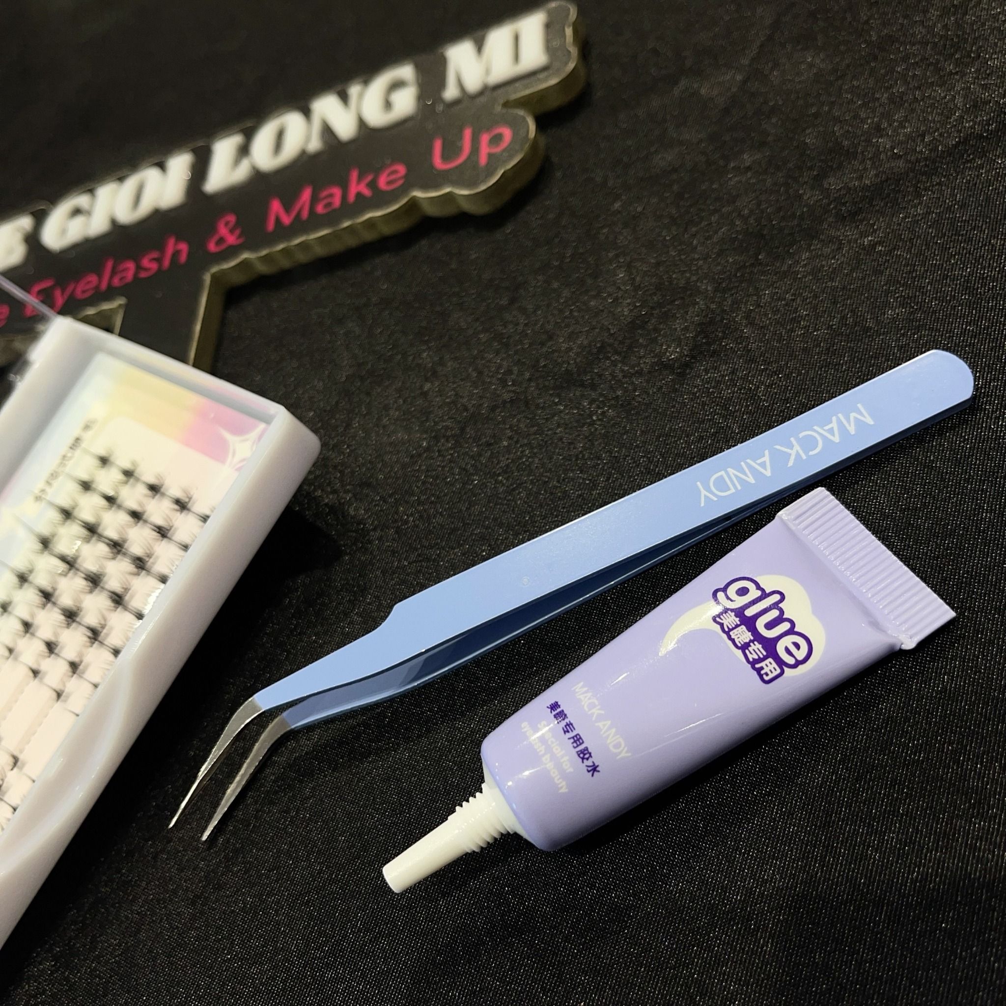 Mack Andy set 2 món keo dán lông mi và nhíp gắn mi
