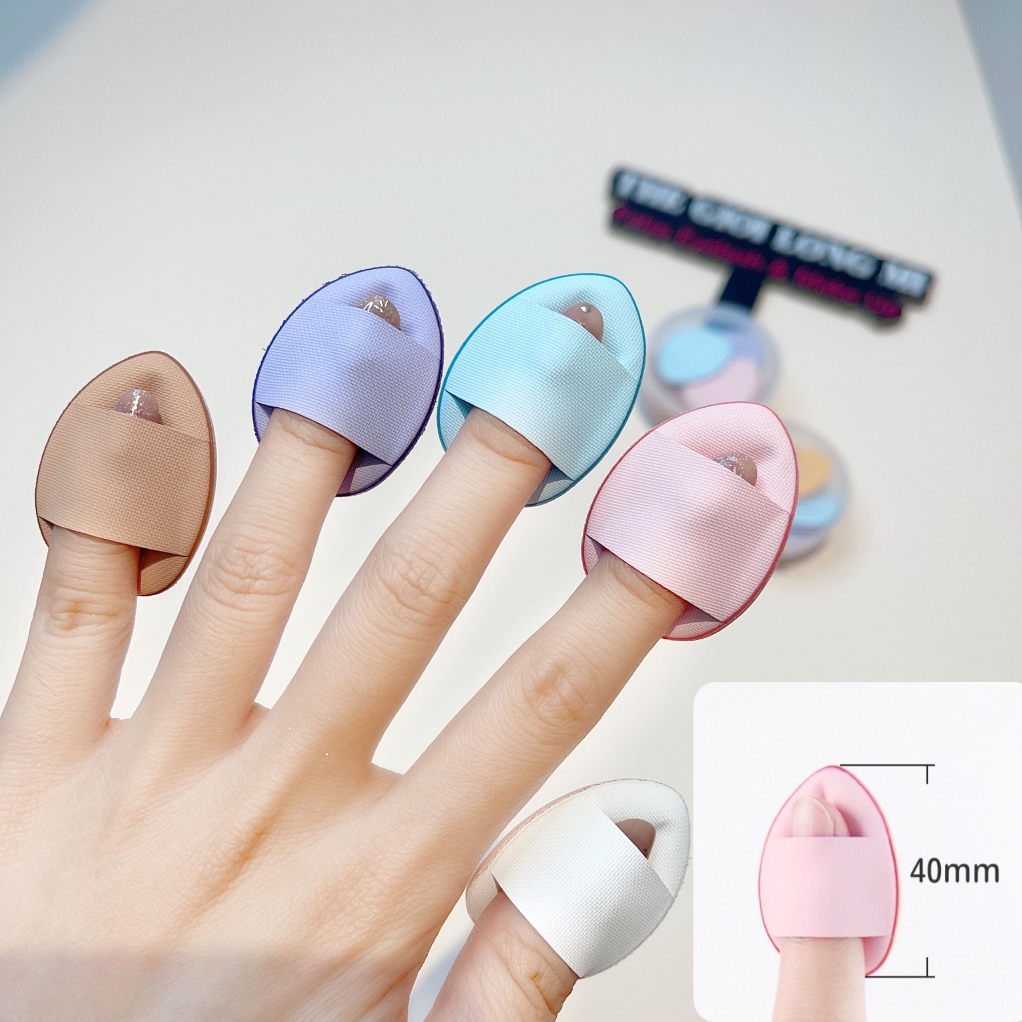 Hộp 5 Miếng Mút Dặm Phấn Nền THẾ GIỚI LÔNG MI
