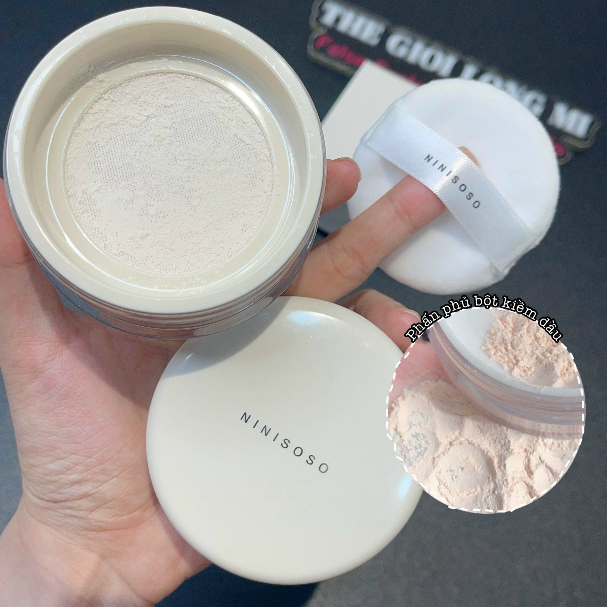 Ninisoso phấn phủ bột kiềm dầu siêu mịn