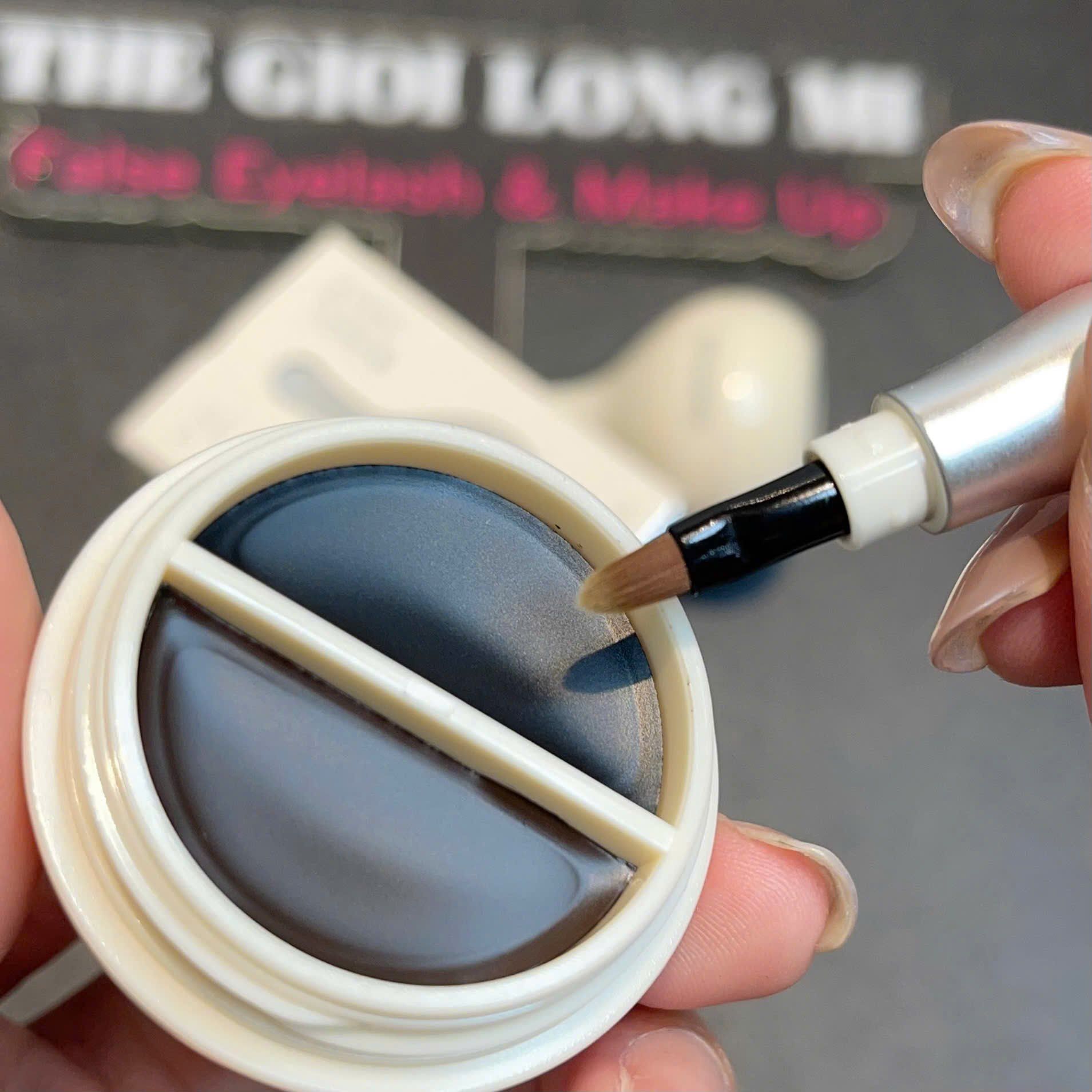 Two-tone eyeliner hộp sáp kẻ mắt 2 màu tiện lợi thương hiệu Gogotales