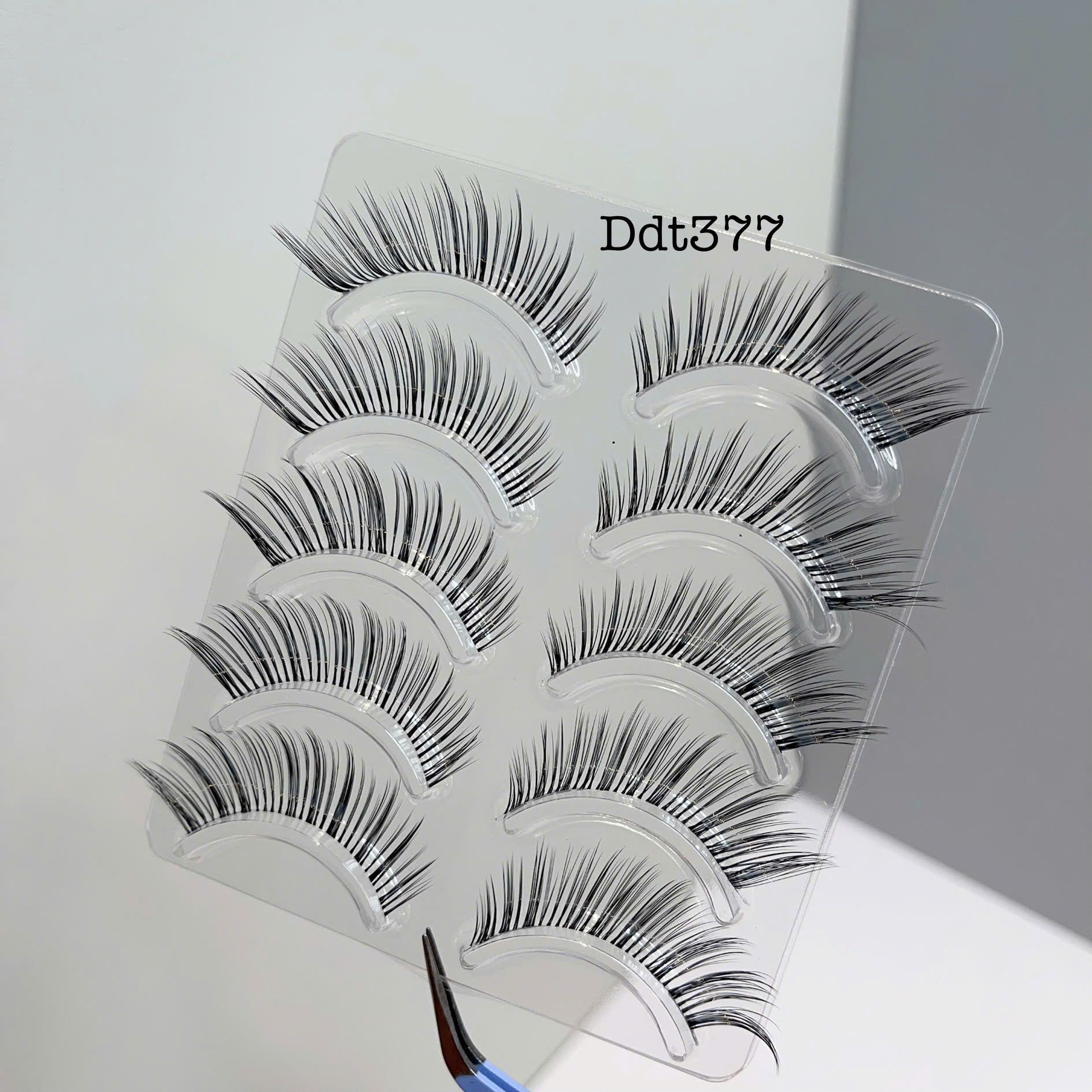 DDT377 hộp lông mi lông chồn 5 cặp thương hiệu Mi Oanh