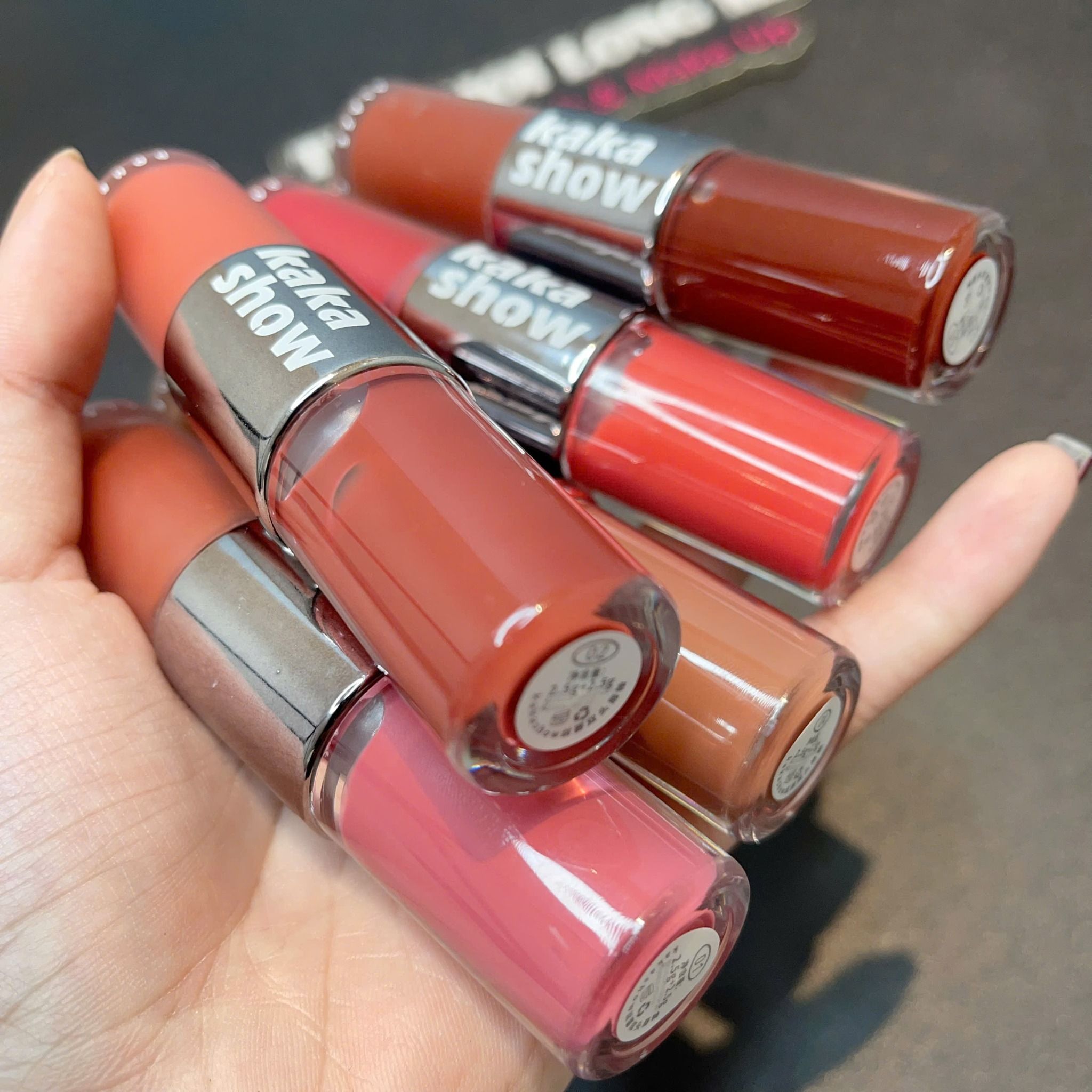 Double Lip Glaze BST son kem lì thương hiệu Kakashow