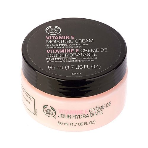 Kem Dưỡng Ẩm The Body Shop Vitamin E Moisture Cream 50ml