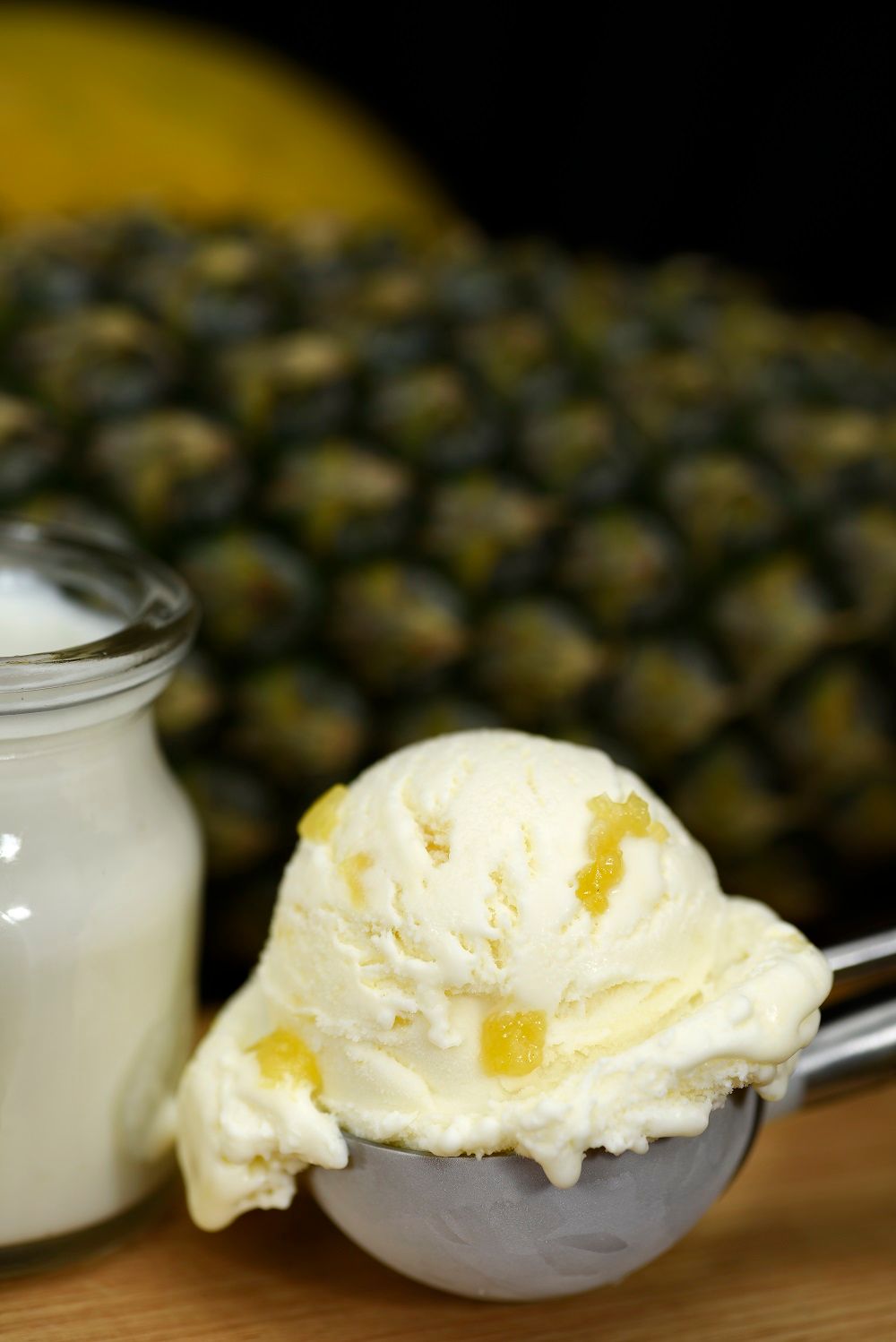 Kem sữa chua Dứa Rum - Yaourt with pineapple