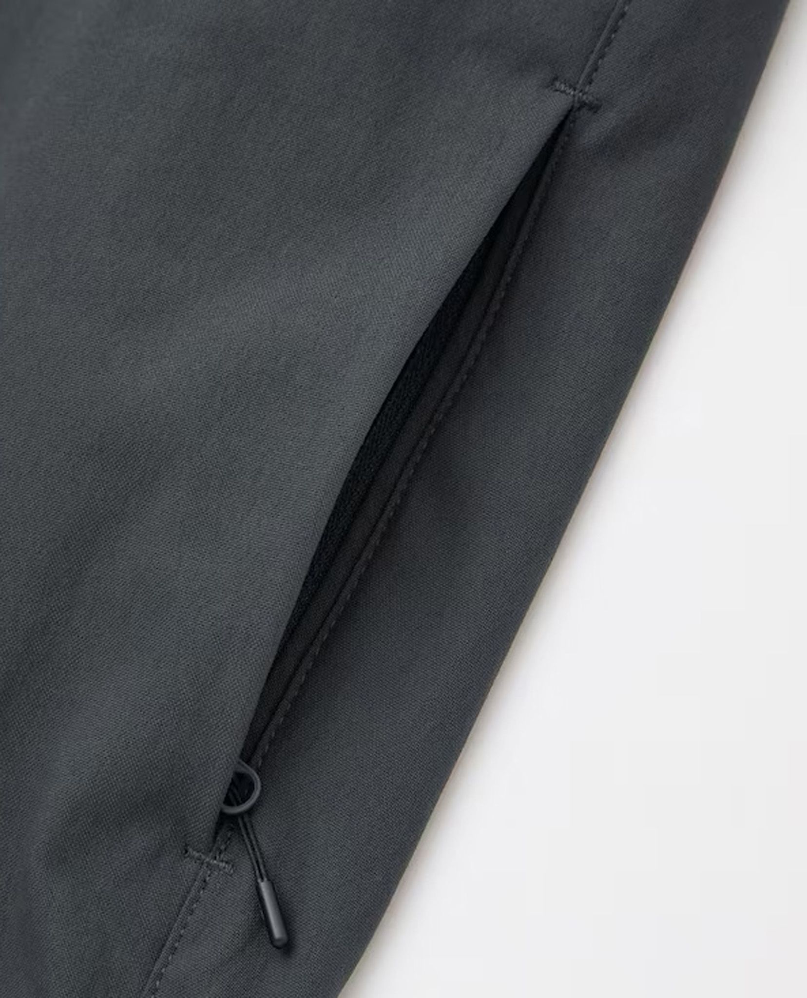 02.13.23 - VTG NYLON UTILITY GEARED 3D CUT PANTS - UNIQLO