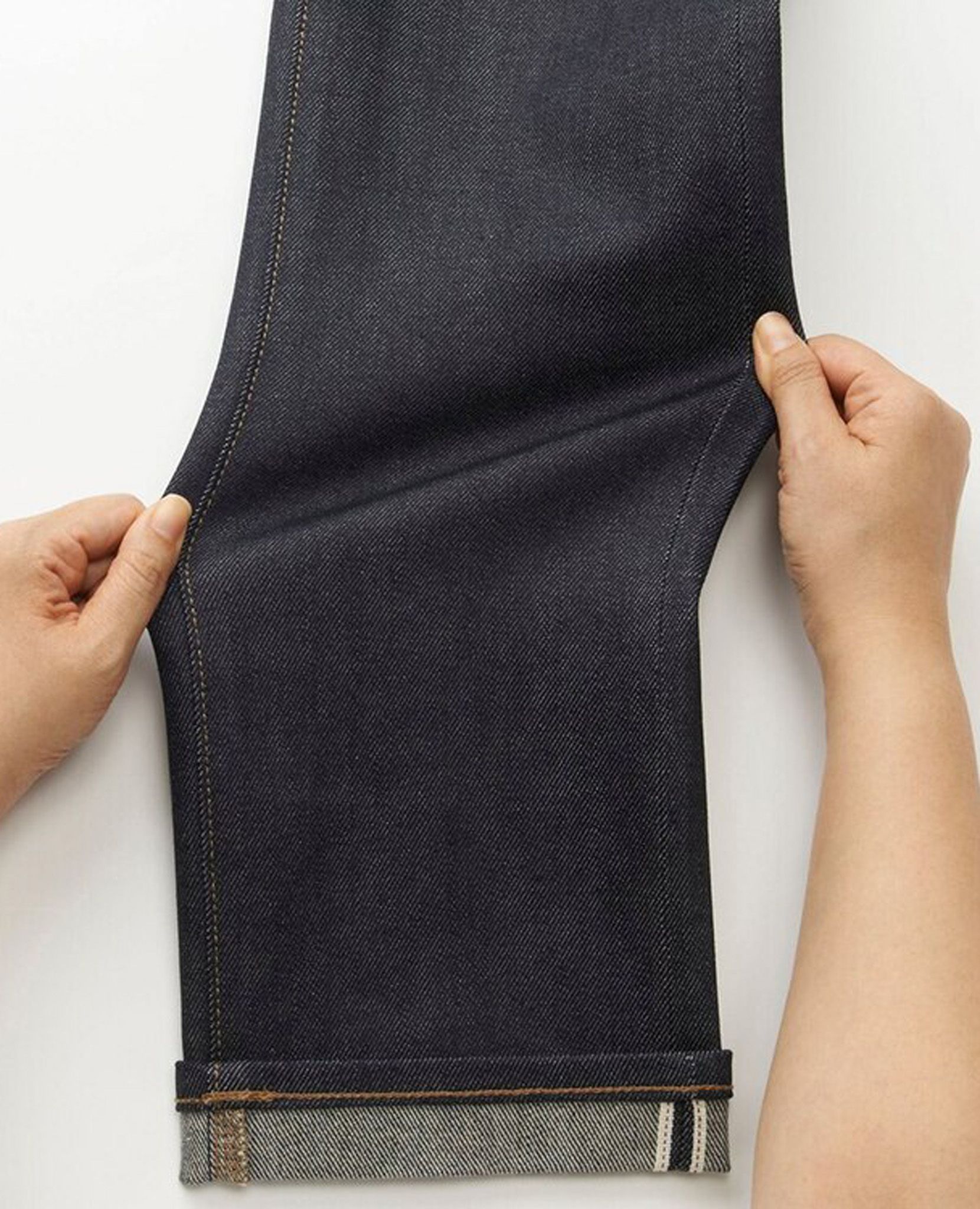 10.07.23 - VTG SELVEDGE STRETCH SLIM FIT DENIM PANTS - UNIQLO