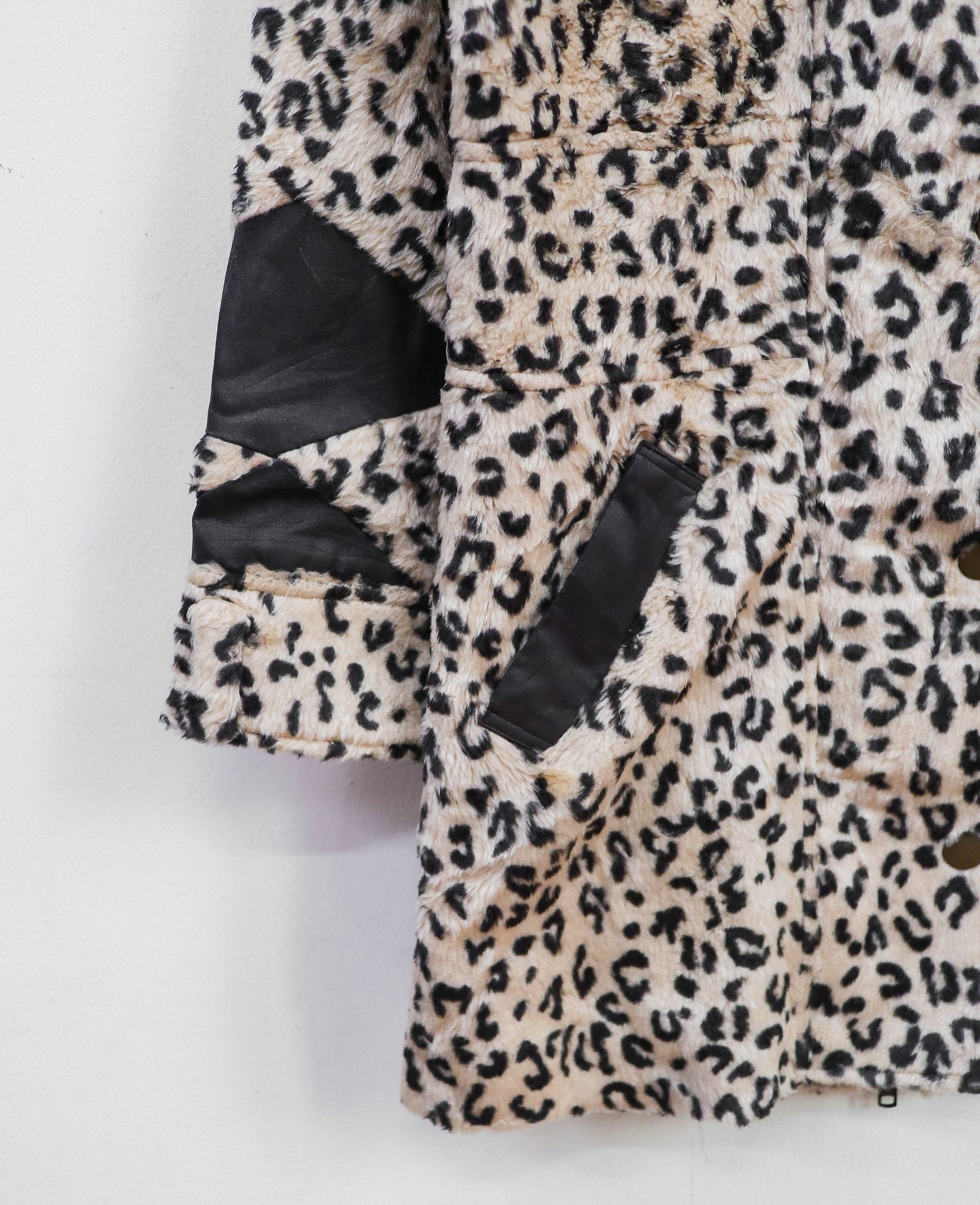 12.16.24 - VTG FAUX FUR LONG COAT JACKET - GLAD NEWS