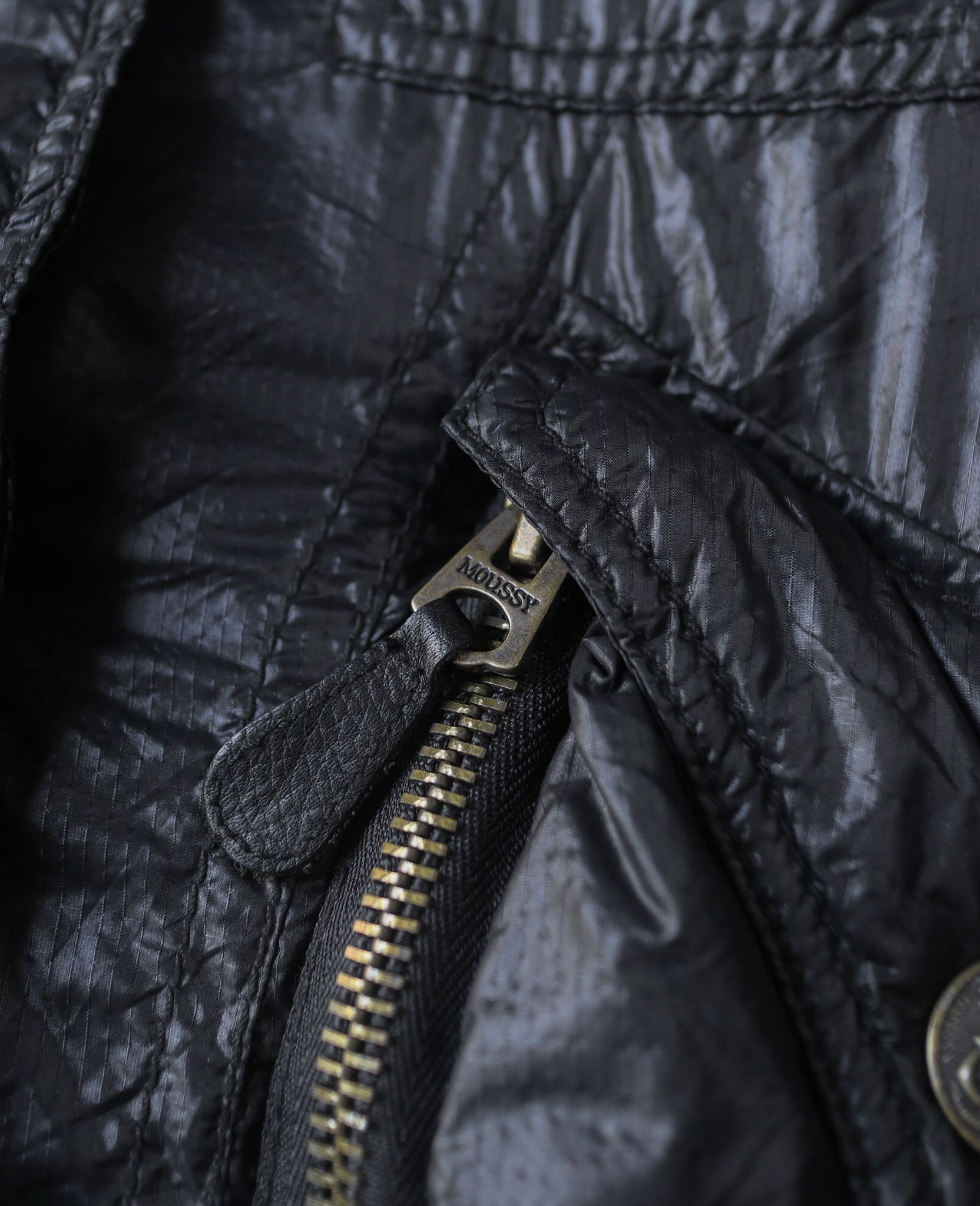 02.28.24 - VTG CROPPED PUFFER JACKET - MOUSSY