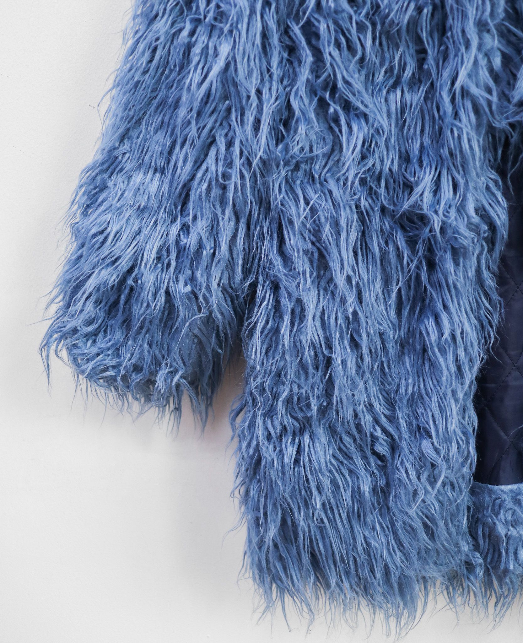 12.16.24 - VTG FAUX FUR JACKET - BOUNCE