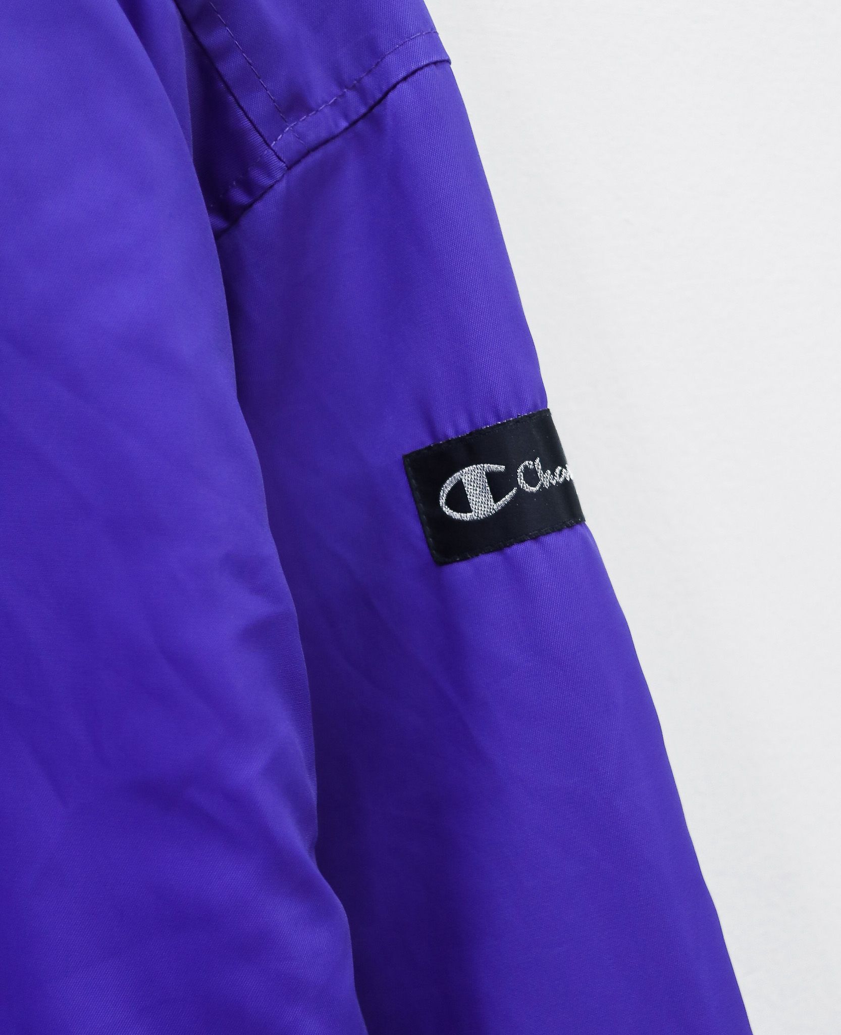 12.22.24 - VTG WINDBREAKER COAT JACKET - CHAMPION 90s