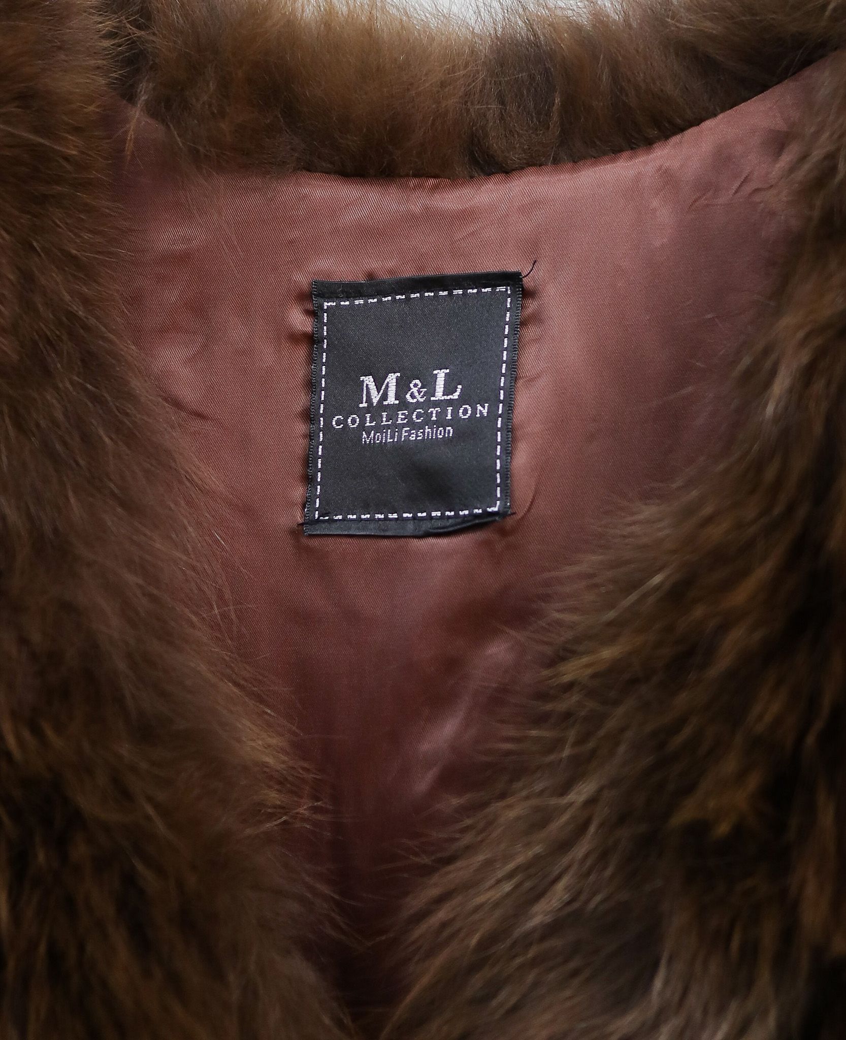 12.16.24 - VTG FAUX FUR VEST JACKET - M&L COLLECTION
