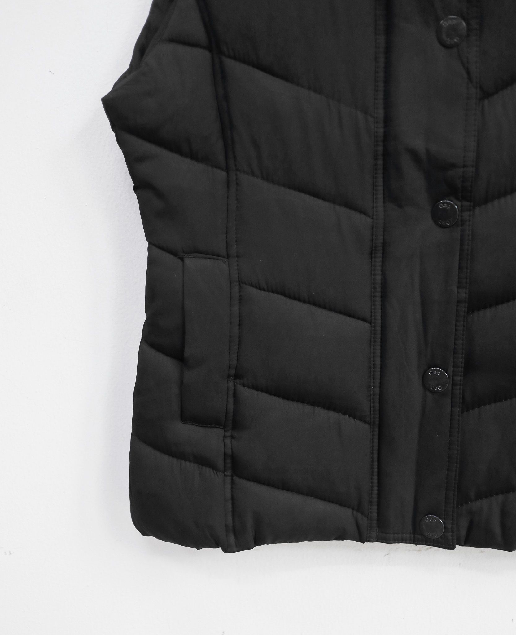 12.22.24 - VTG PUFFER VEST JACKET - GAP