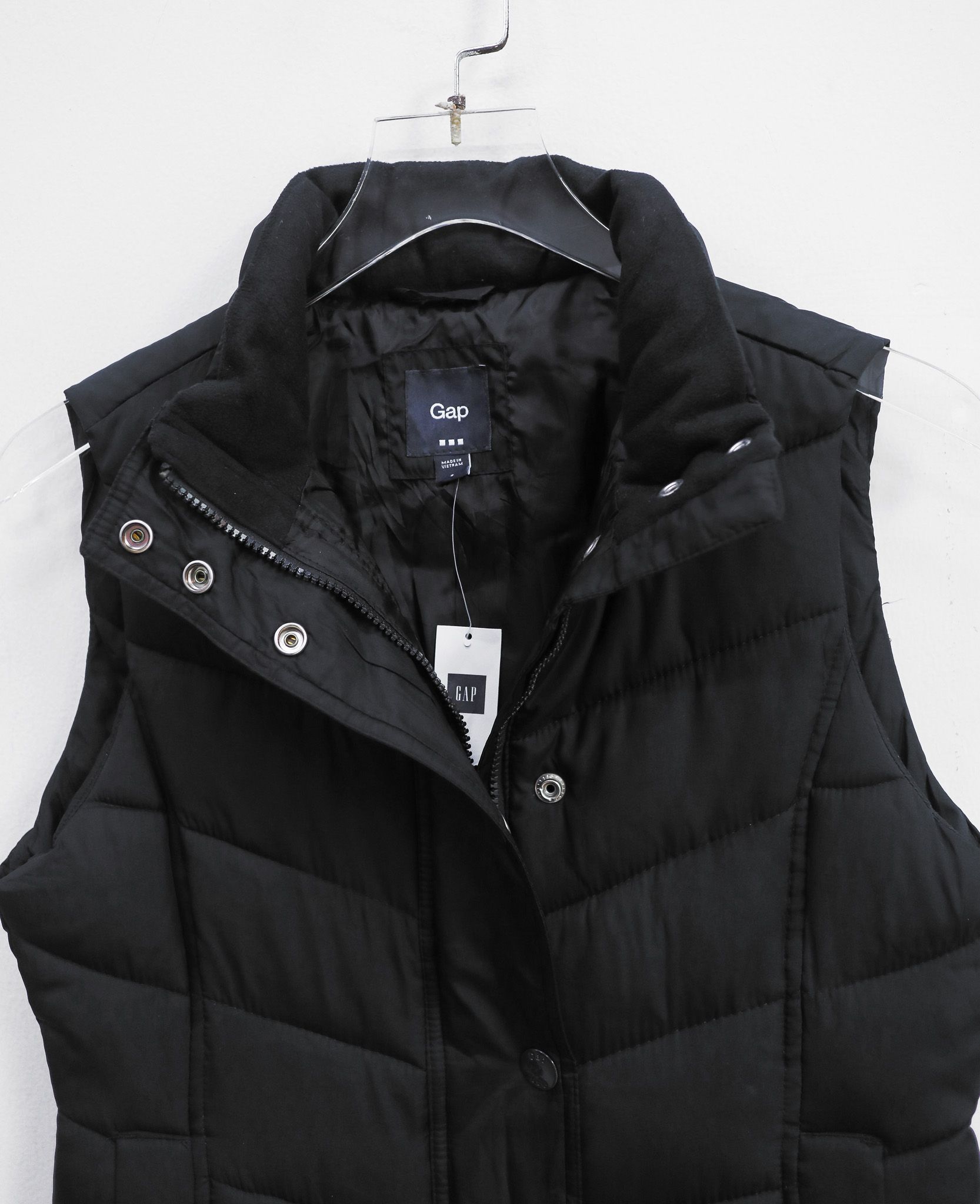 12.22.24 - VTG PUFFER VEST JACKET - GAP