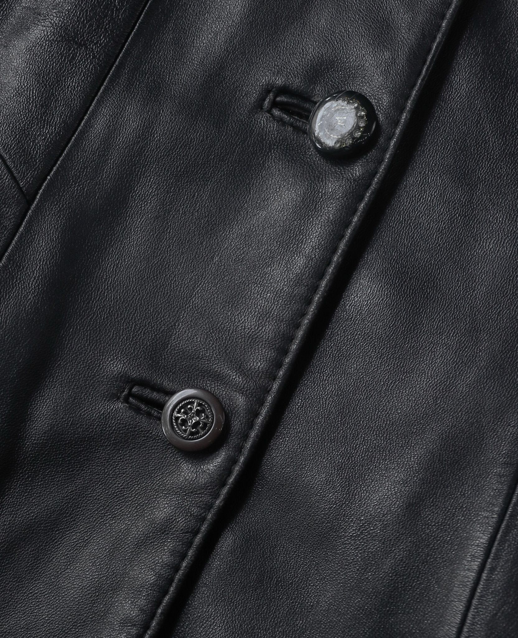 02.28.24 - VTG LEATHER COAT JACKET