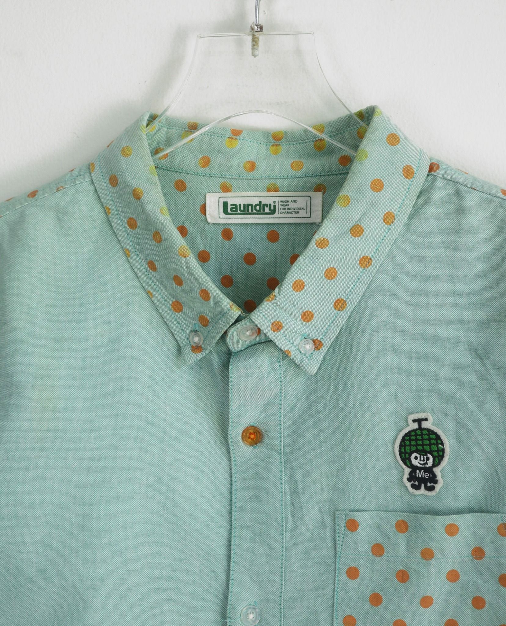 06.29.23 - VTG BUTTON UP SHIRT - LAUNDRY