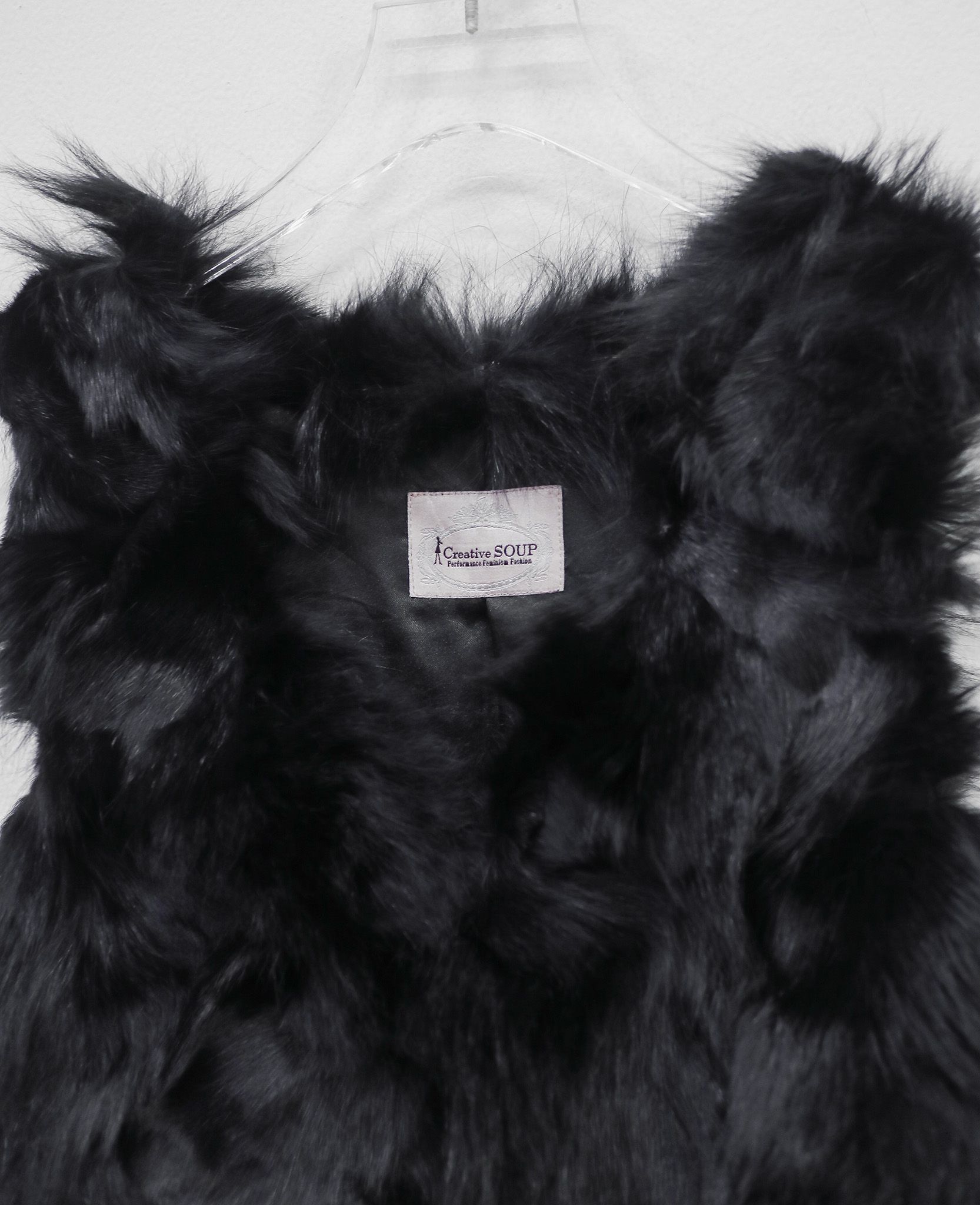 12.20.24 - VTG CROPPED FAUX FUR VEST JACKET - SOUP