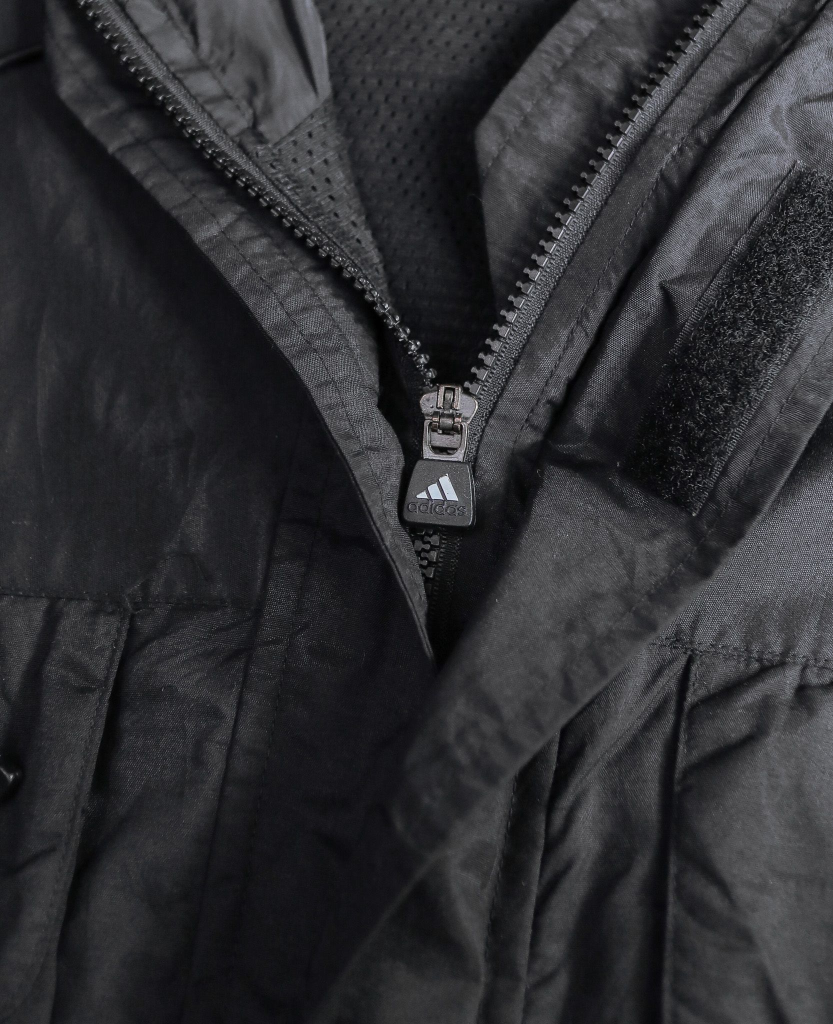 12.08.24 - VTG WINDBREAKER JACKET - ADIDAS