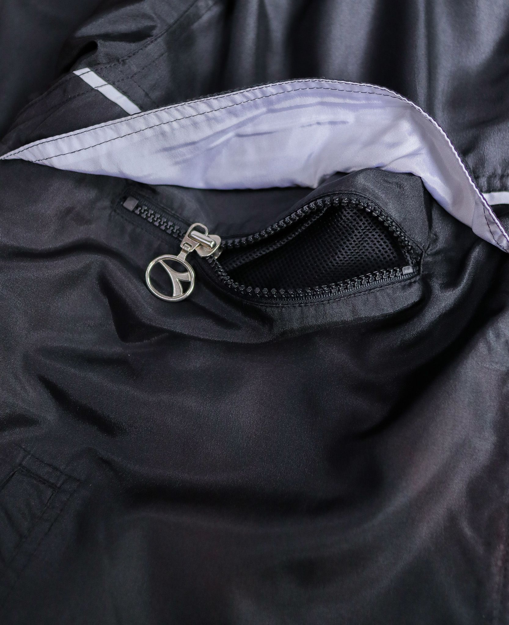 12.08.24 - VTG WINDBREAKER JACKET - DIADORA