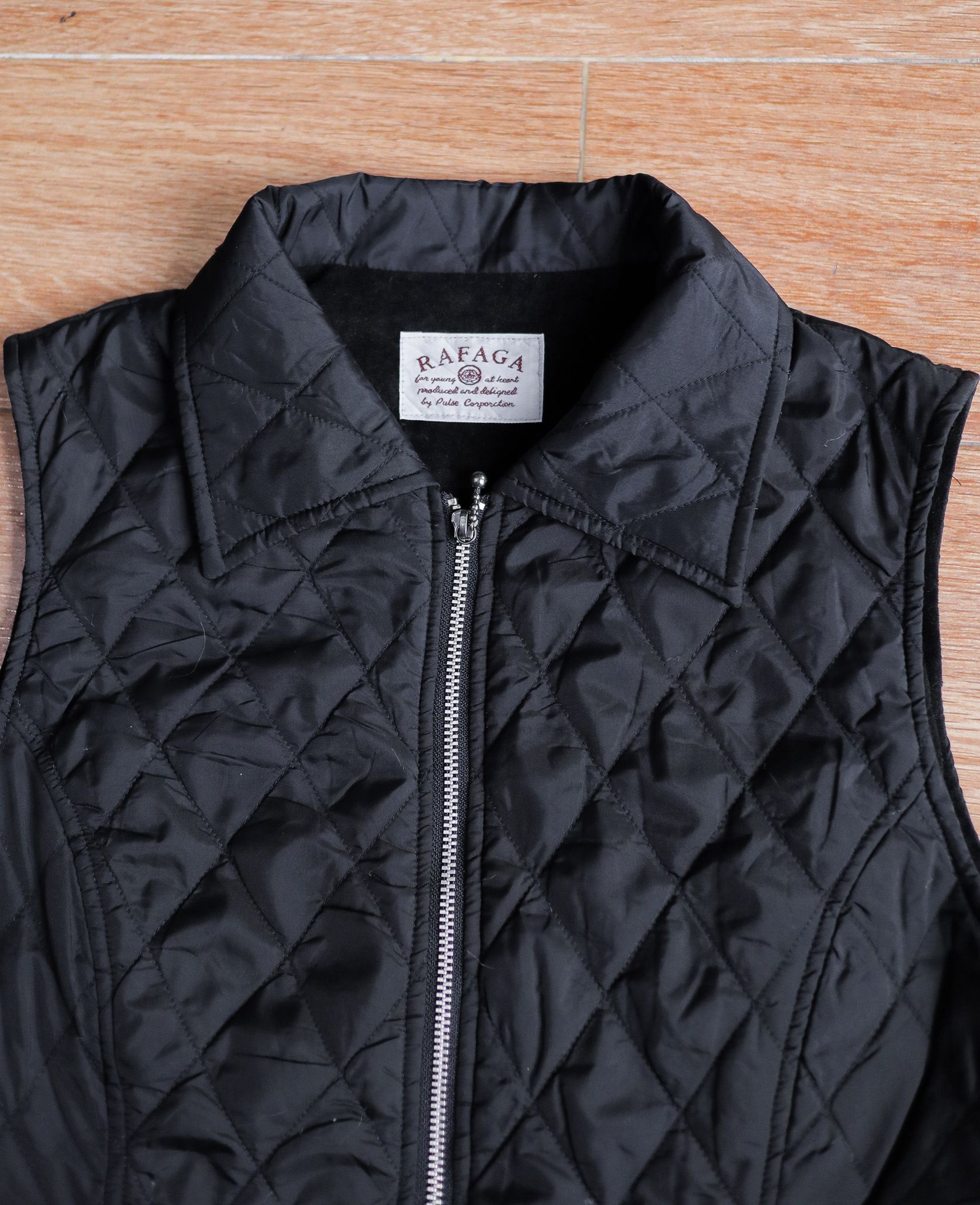 12.08.24 - VTG CROPPED QUILTED VEST JACKET - RAFAGA