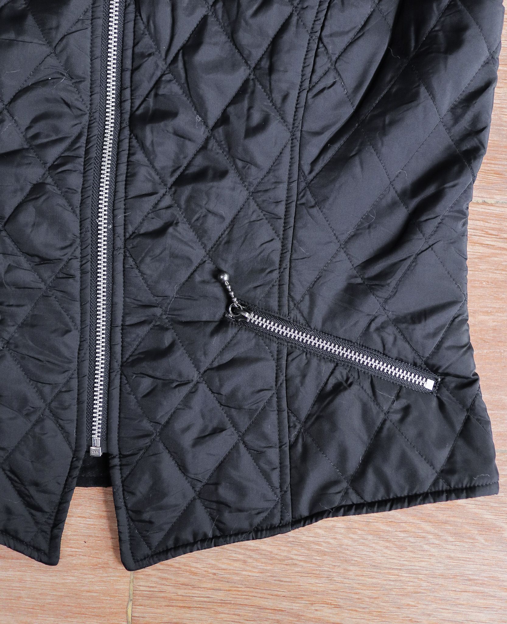 12.08.24 - VTG CROPPED QUILTED VEST JACKET - RAFAGA