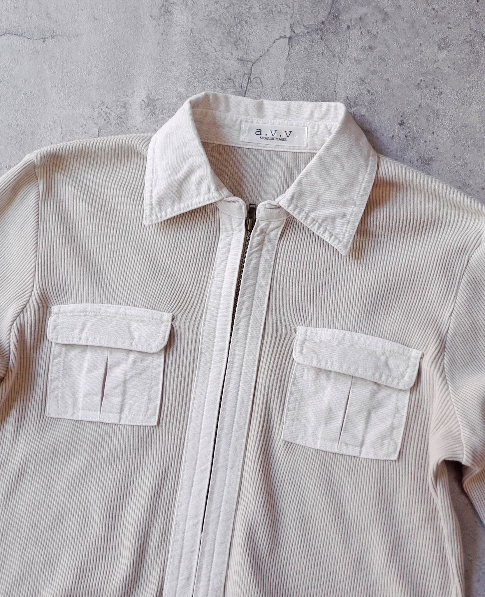 02.23.24 - VTG CROPPED KNIT SHIRT JACKET - MICHEL KLEIN PARIS