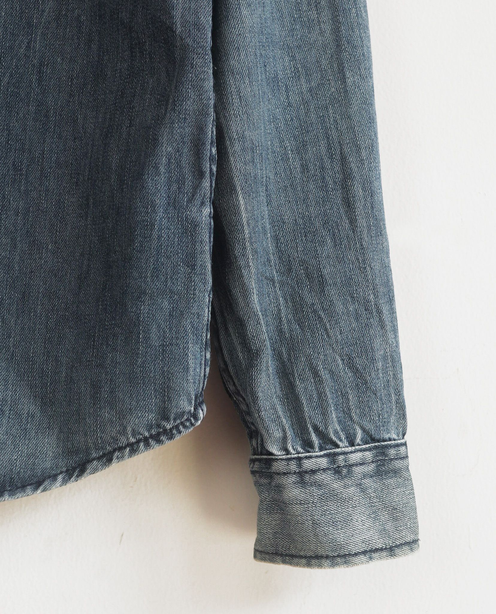 06.29.23 - VTG DENIM BUTTON UP SHIRT - TOMMY HIFIGER DENIM