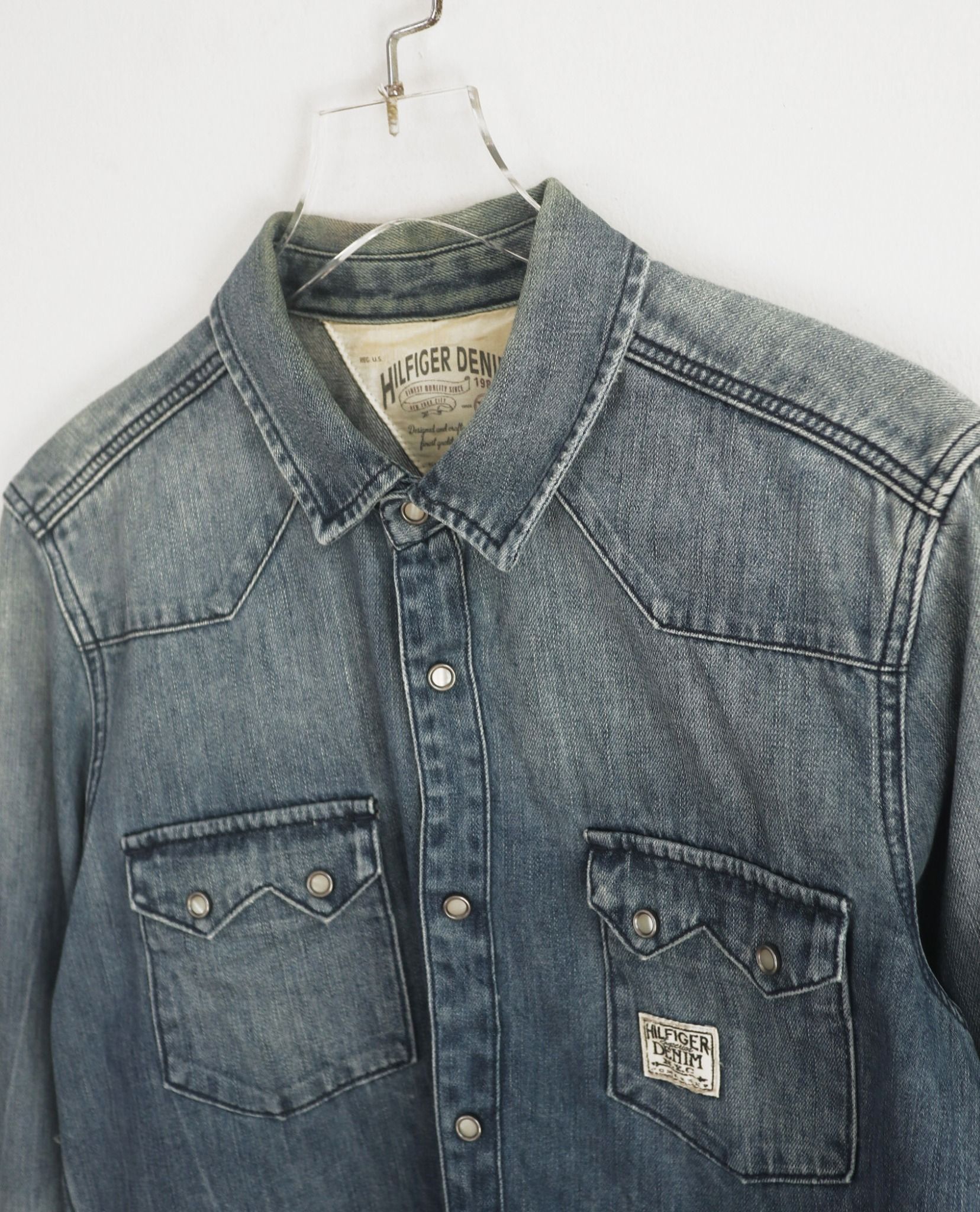 06.29.23 - VTG DENIM BUTTON UP SHIRT - TOMMY HIFIGER DENIM