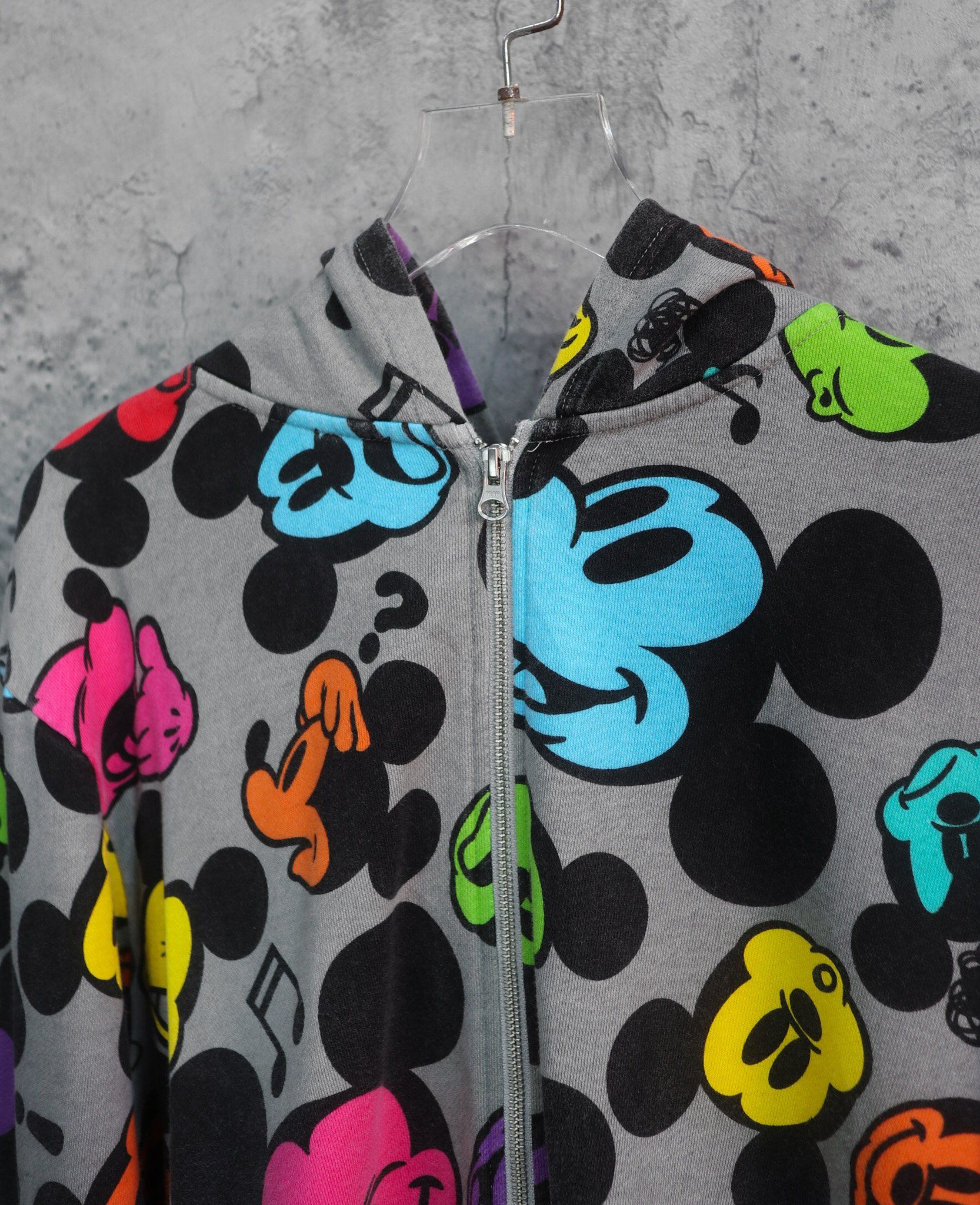 02.27.24 - VTG ZIP UP HOODIE - DISNEY