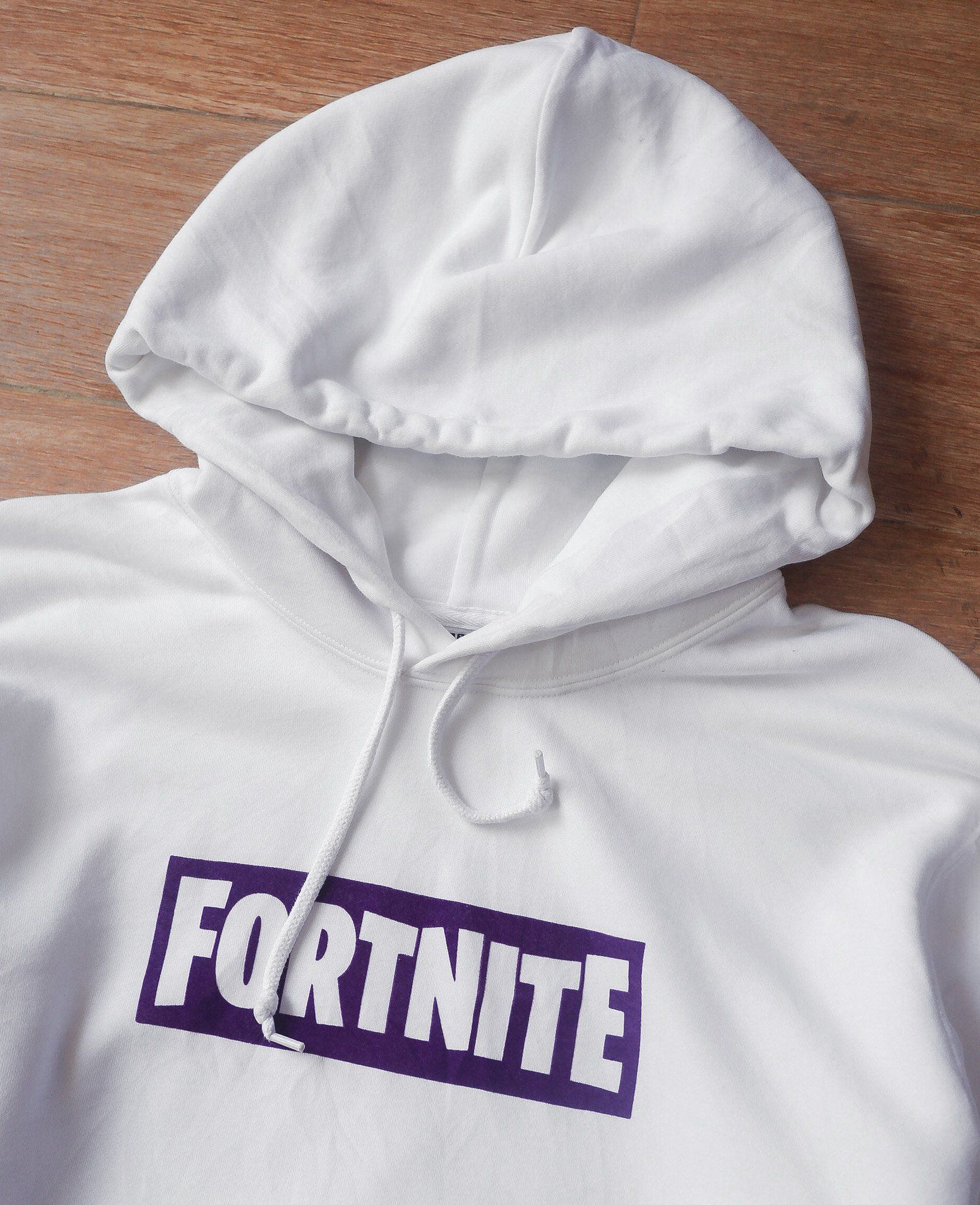08.18.24 - VTG PULLOVER HOODIE - UNIQLO X FORTNITE