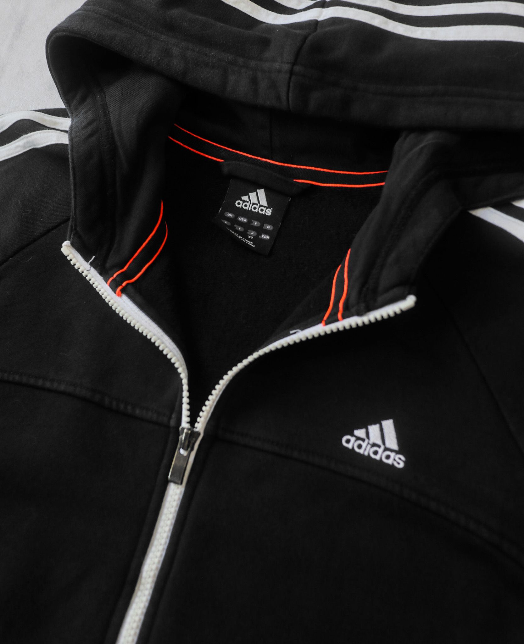 02.27.24 - VTG ZIP UP HOODIE - ADIDAS