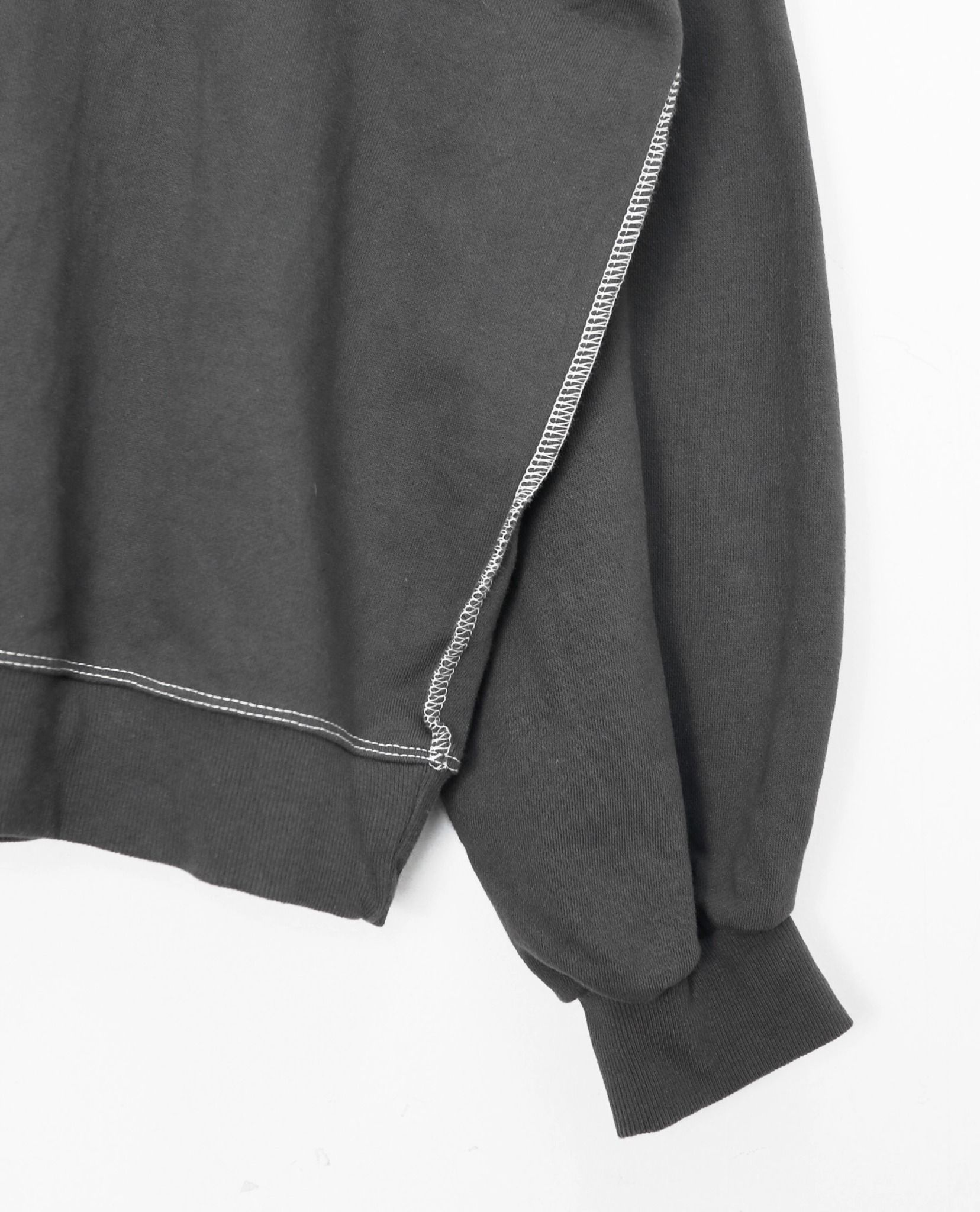 10.02.22 - VTG SWEATSHIRT - 66GIRLS