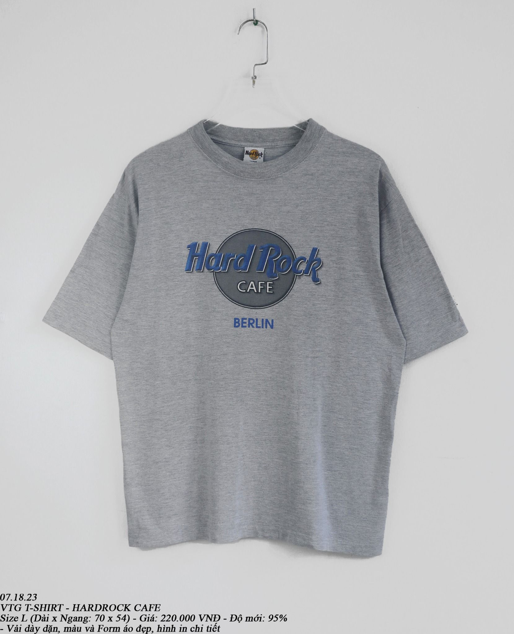 07.18.23 - VTG T-SHIRT - HARDROCK CAFE