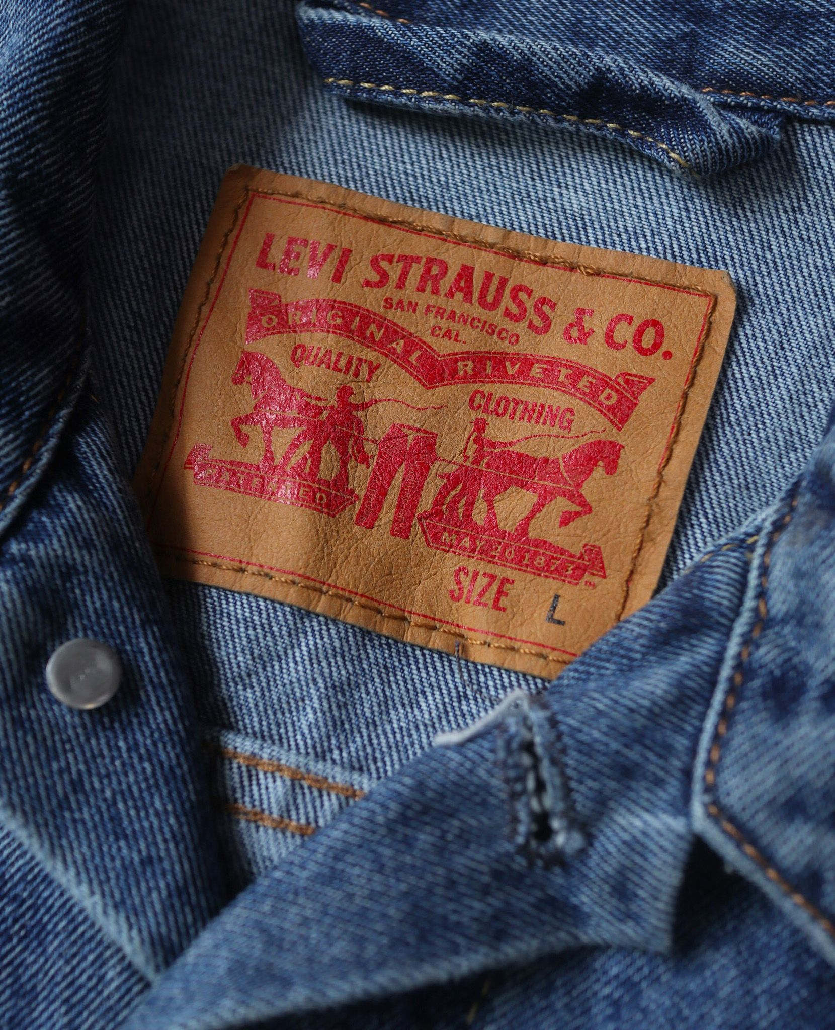 10.04.23 - VTG DENIM JACKET - LEVI'S