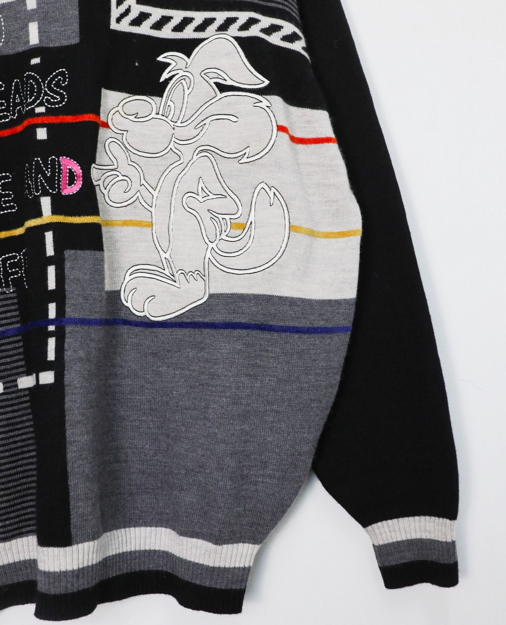 10.05.22 - VTG KNIT SWEATSHIRT - PAGELO 90s