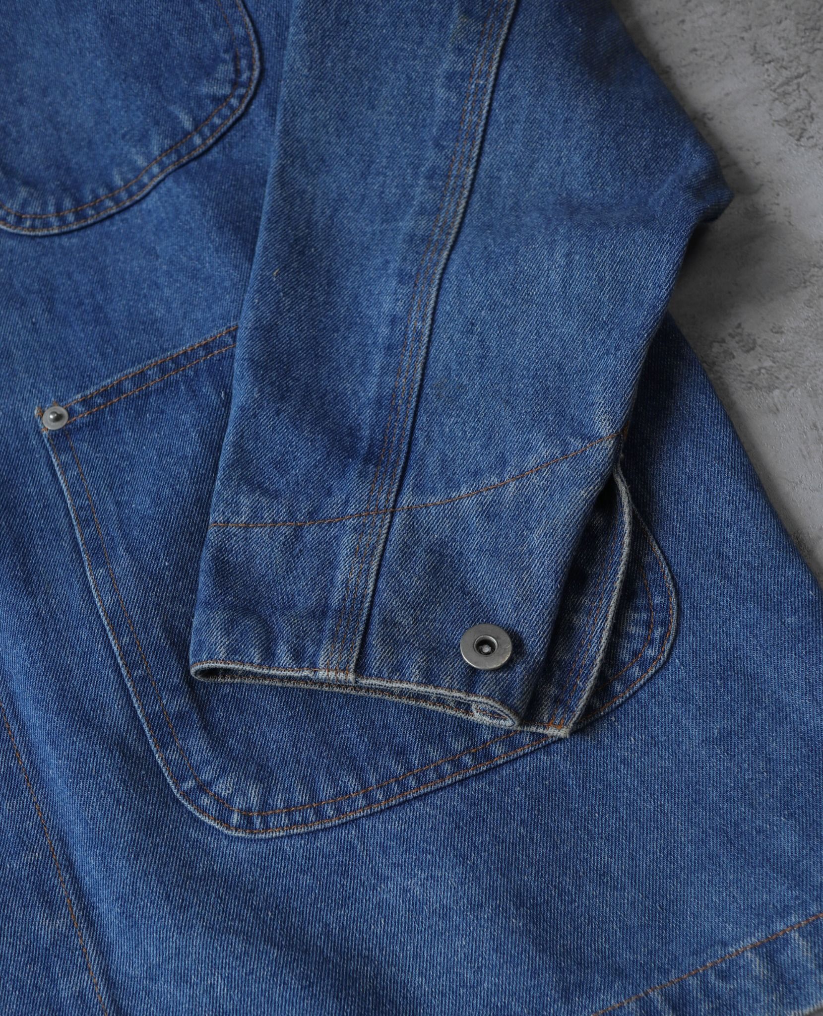 10.04.23 - VTG CHORE COAT DENIM JACKET - ROBINSON