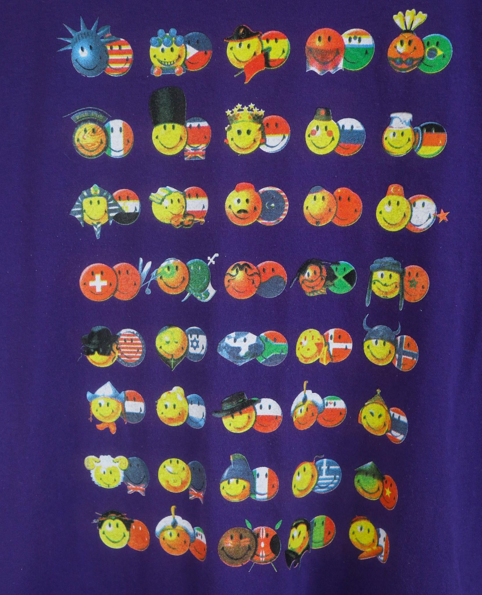 07.18.23 - VTG T-SHIRT - SMILEY