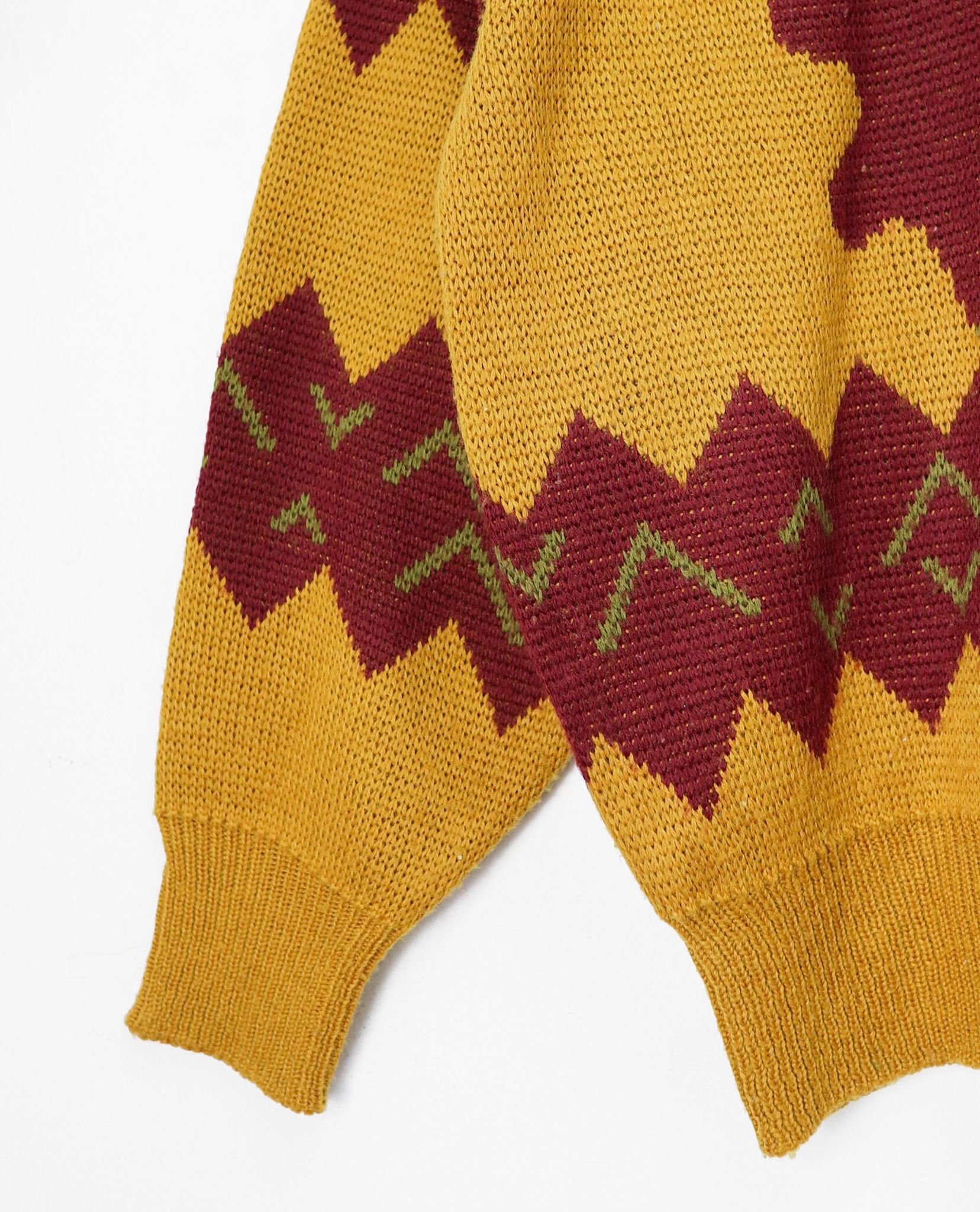 09.29.22 - VTG KNIT SWEATSHIRT - MREE