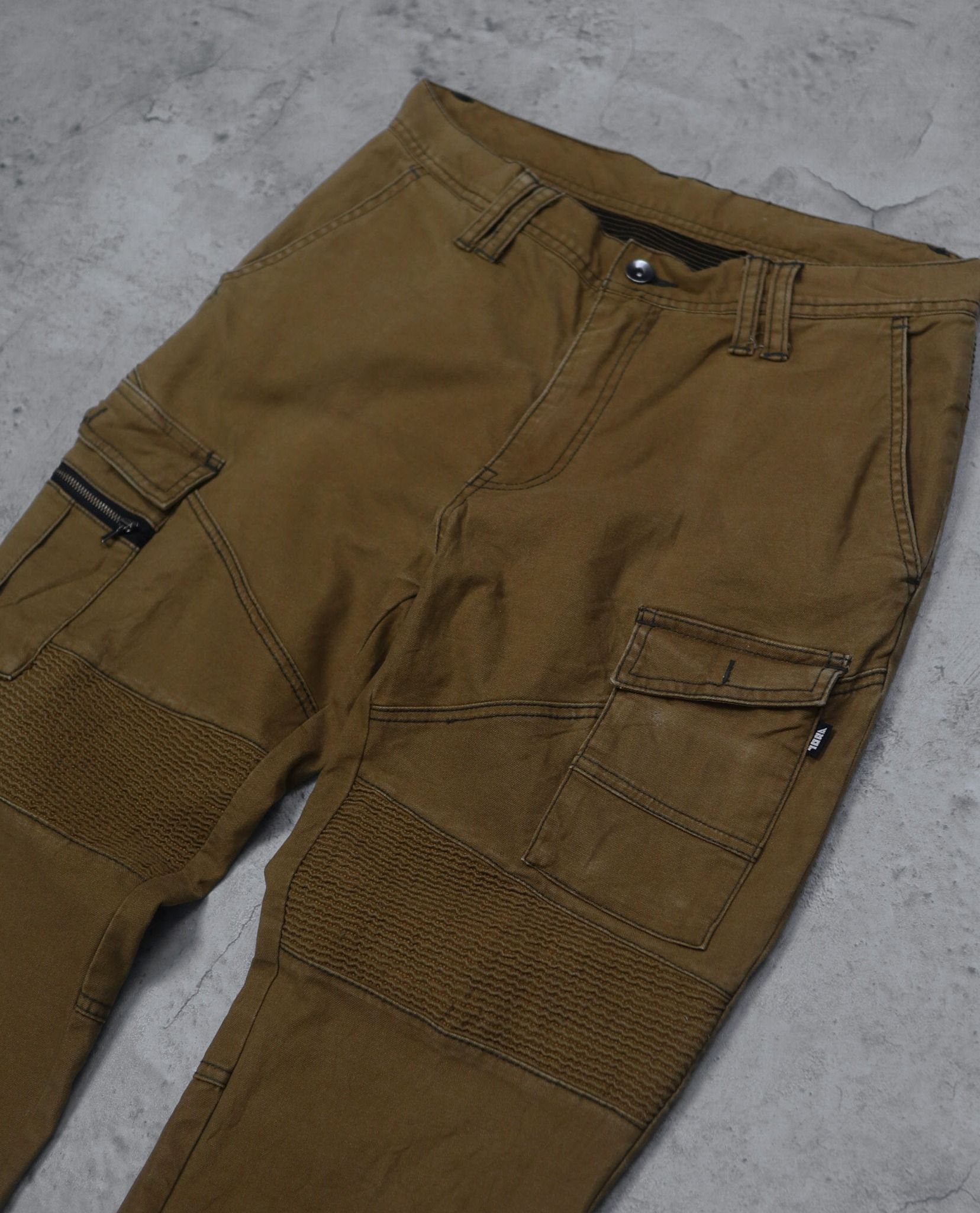 01.08.23 - VTG CARGO BIKER PANTS - TORA