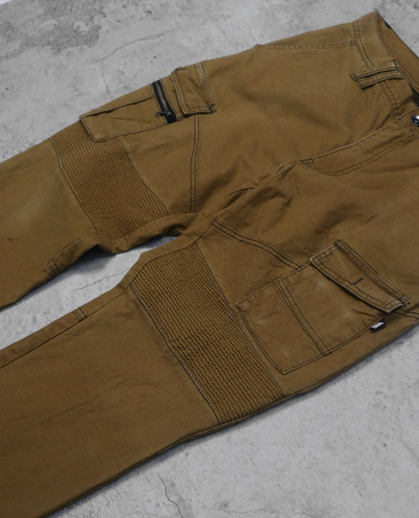 01.08.23 - VTG CARGO BIKER PANTS - TORA