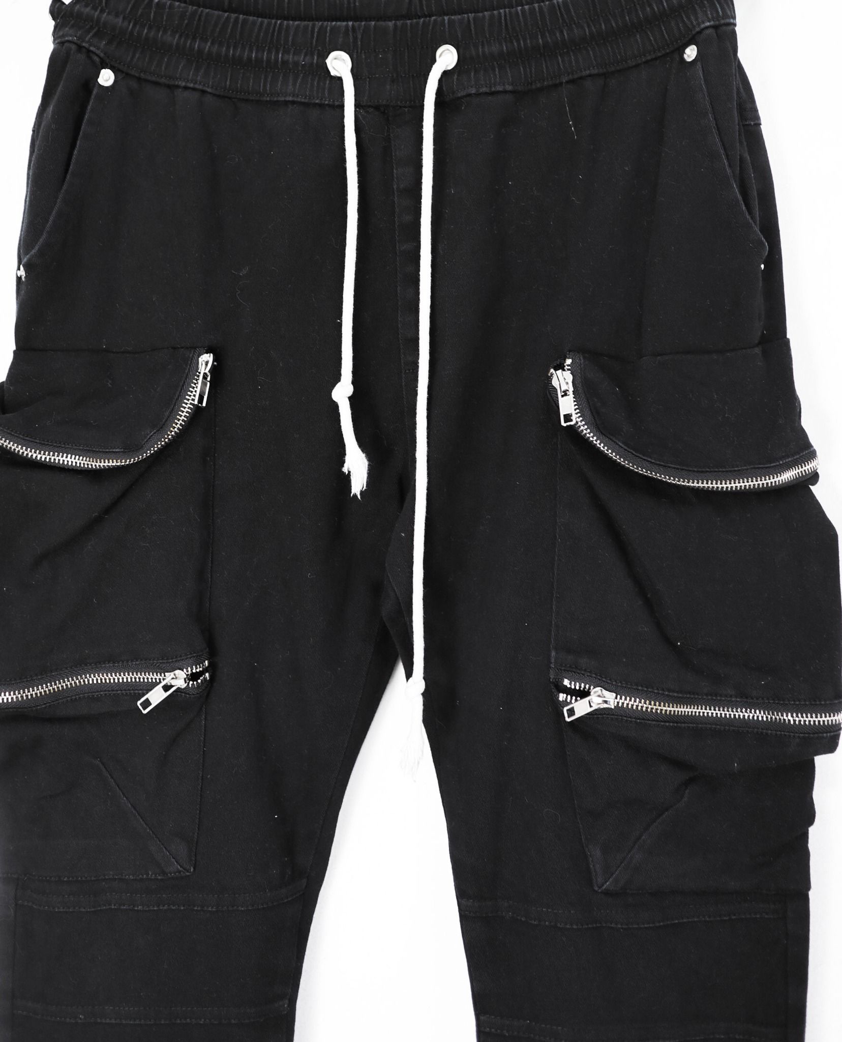 09.24.22 - VTG CARGO JOGGER PANTS - BLACK ICON