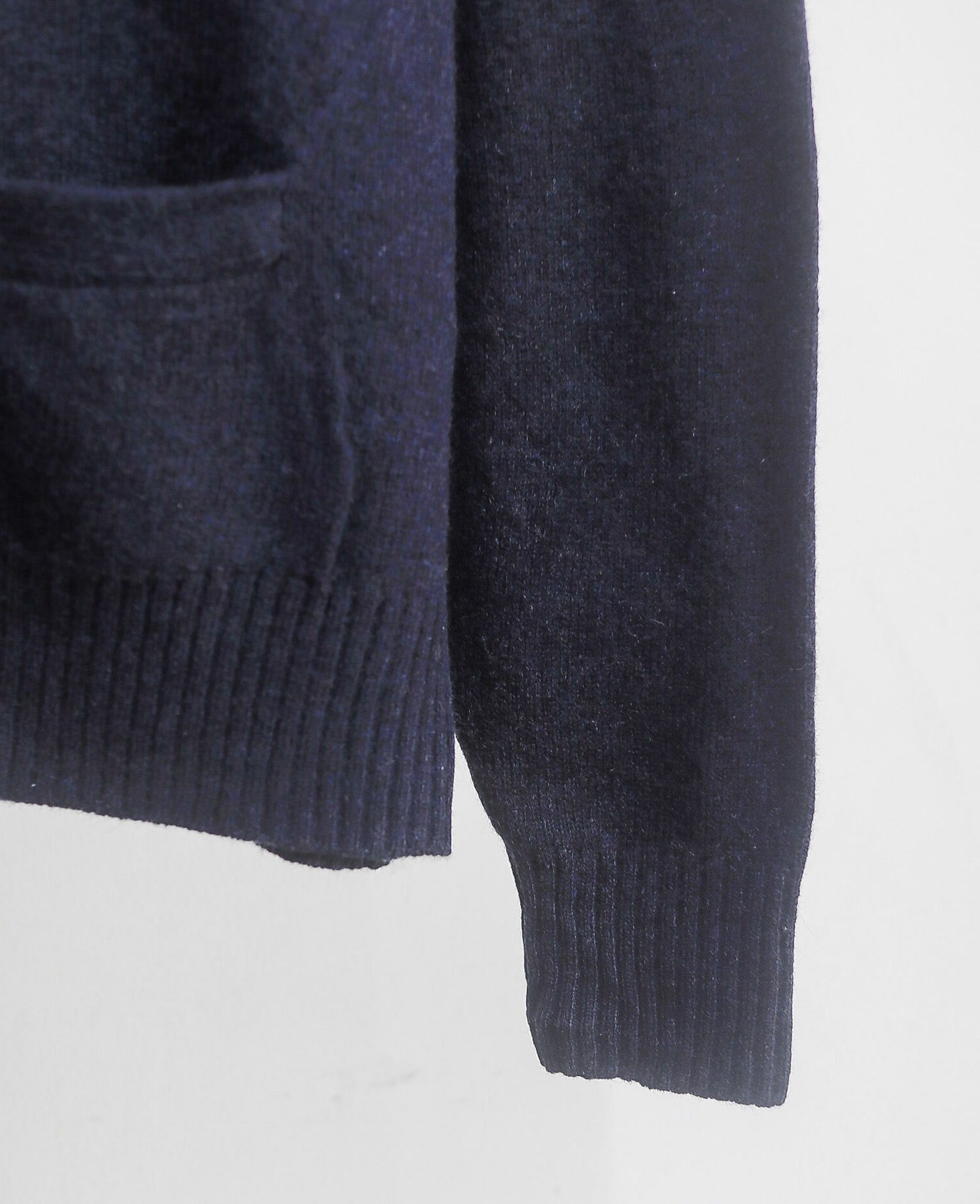09.20.24 - VTG KNIT CARDIGAN JACKET - CLOTHING