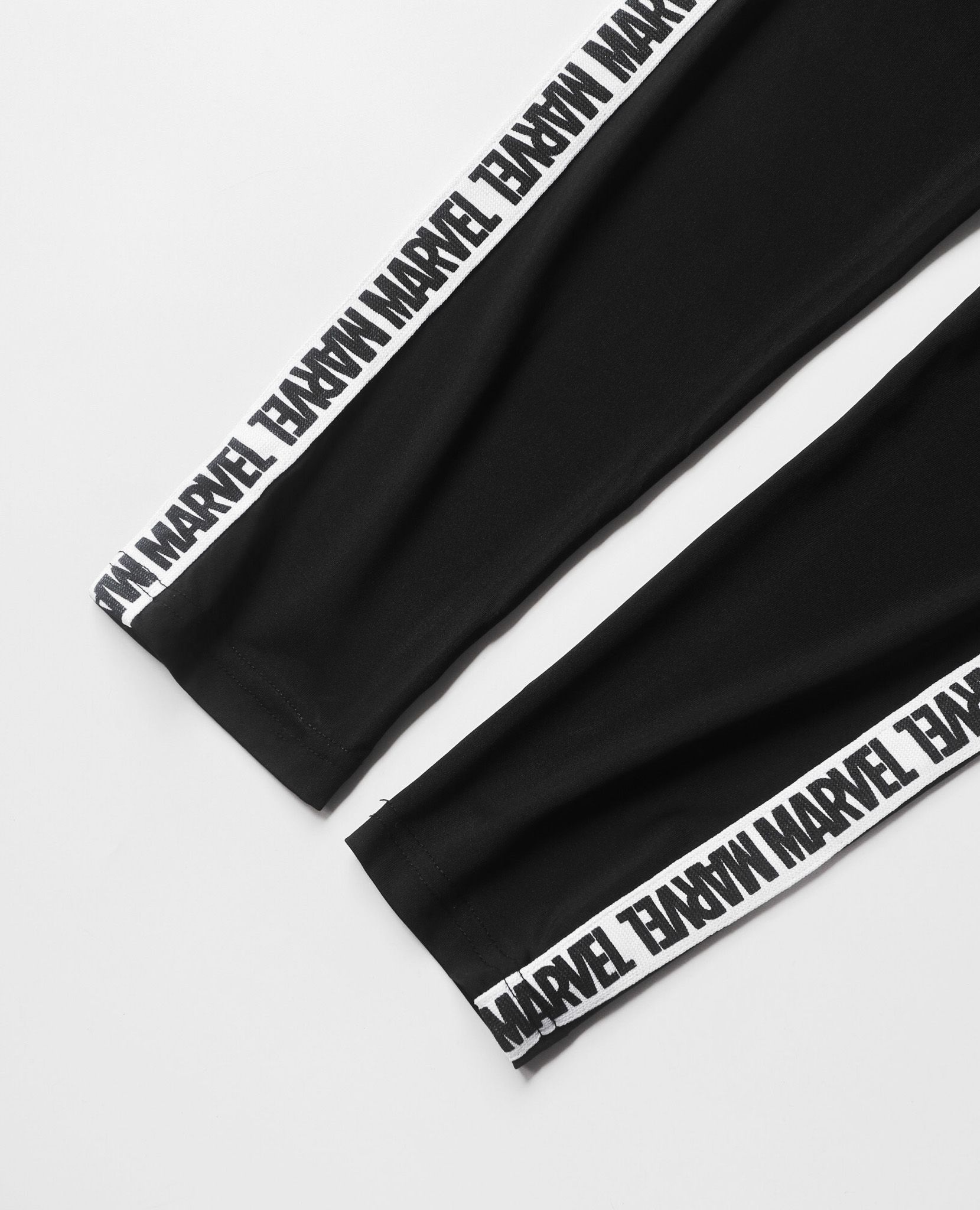07.16.23 - VTG LEGGING TRACK PANTS - MARVEL