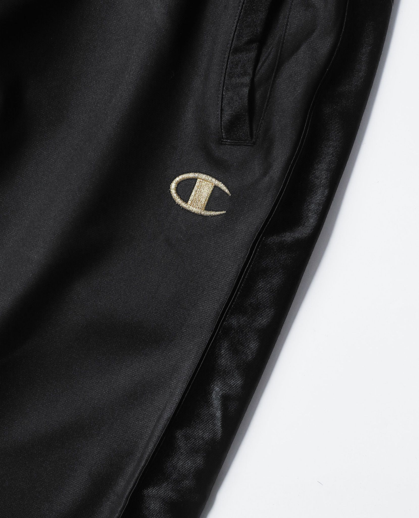 07.16.23 - VTG TRACK PANTS - CHAMPION