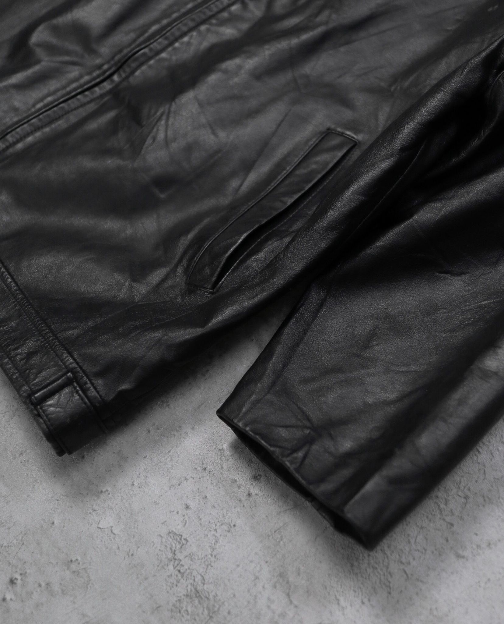 01.14.23 - VTG LEATHER BLOUSON JACKET