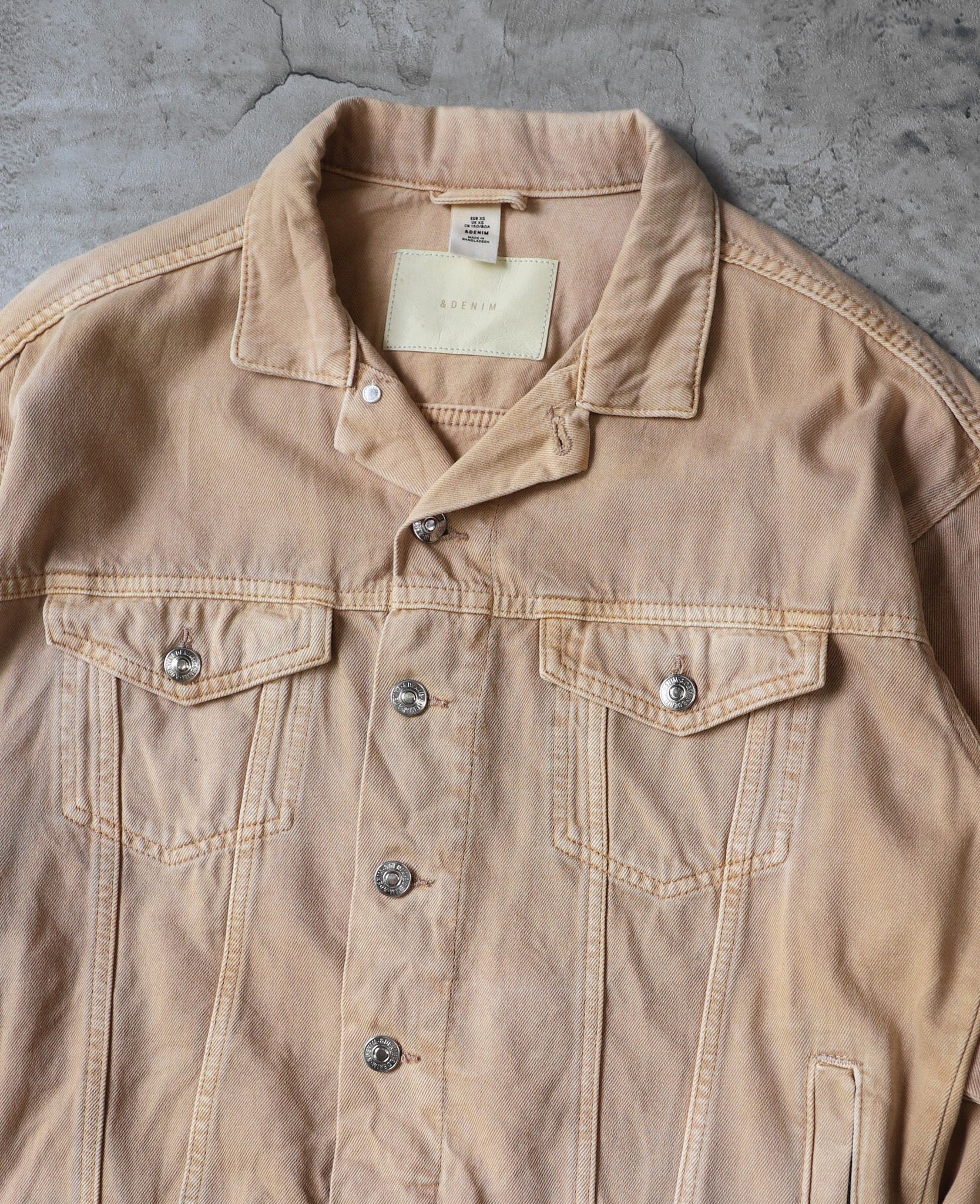 10.29.23 - VTG CROPPED DENIM JACKET - H&M DENIM