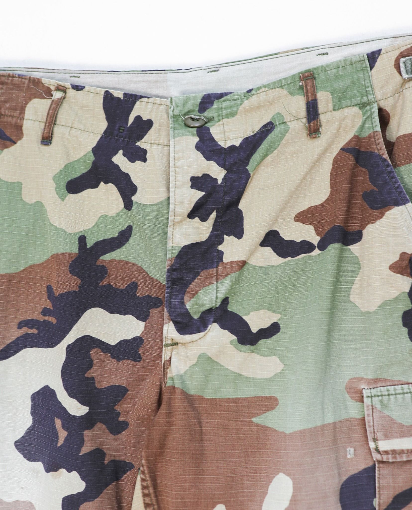 09.28.22 - VTG MILITARY CARGO PANTS