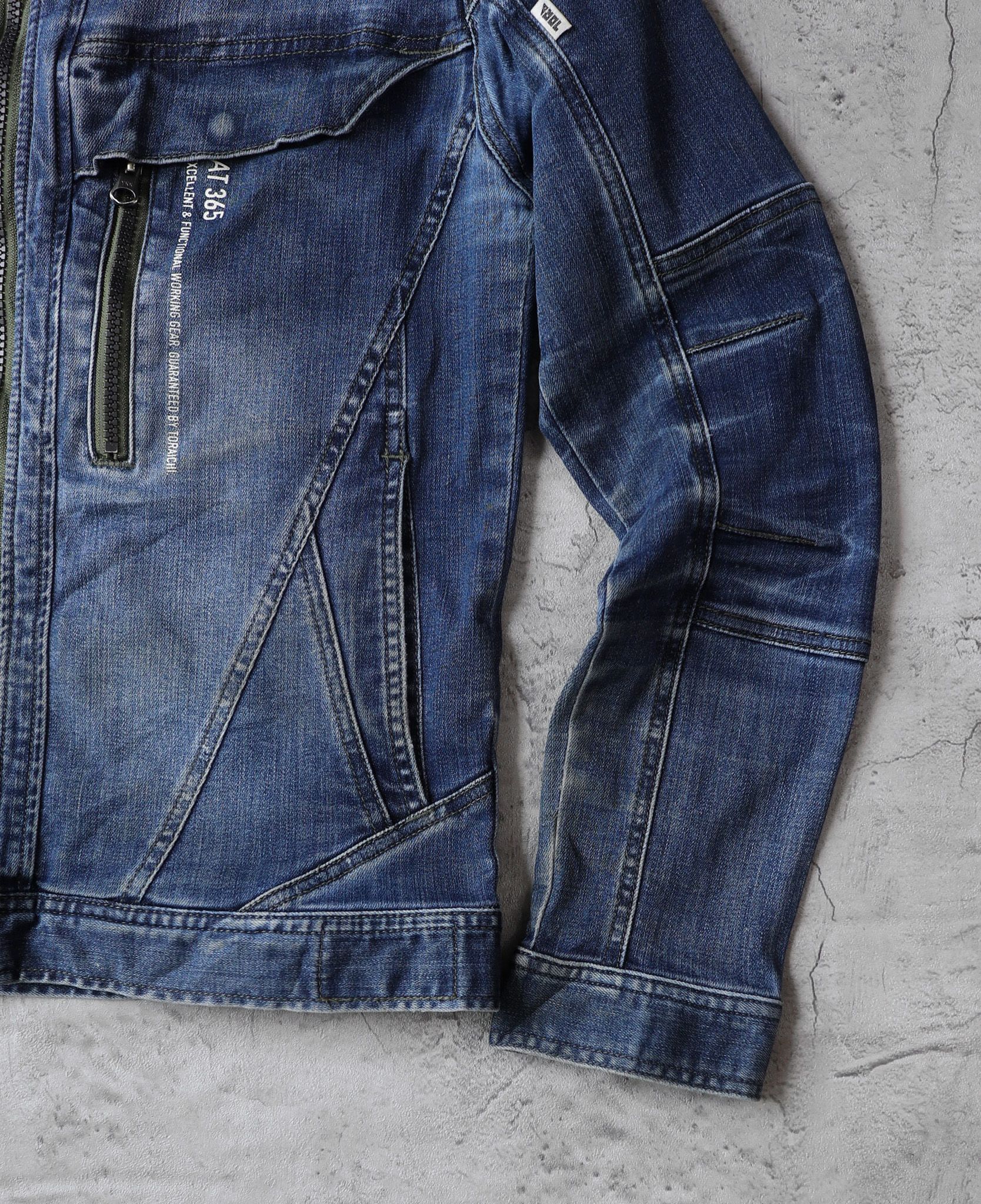 10.29.23 - VTG DENIM WORK JACKET - TORA