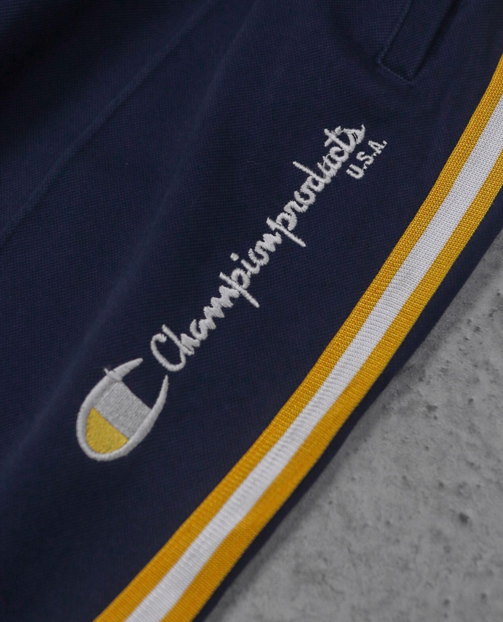 01.06.23 - VTG TRACK PANTS - CHAMPION 90s