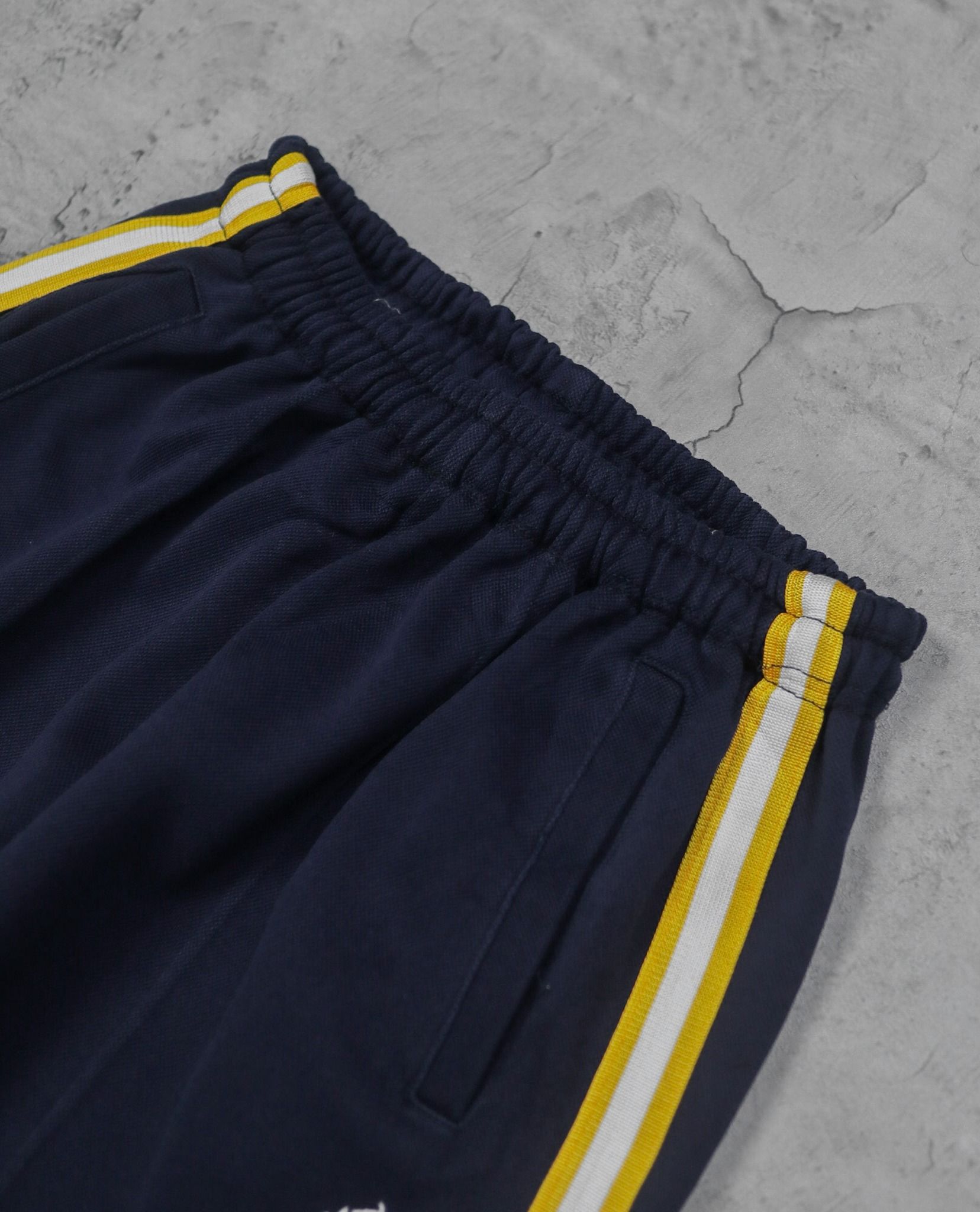 01.06.23 - VTG TRACK PANTS - CHAMPION 90s