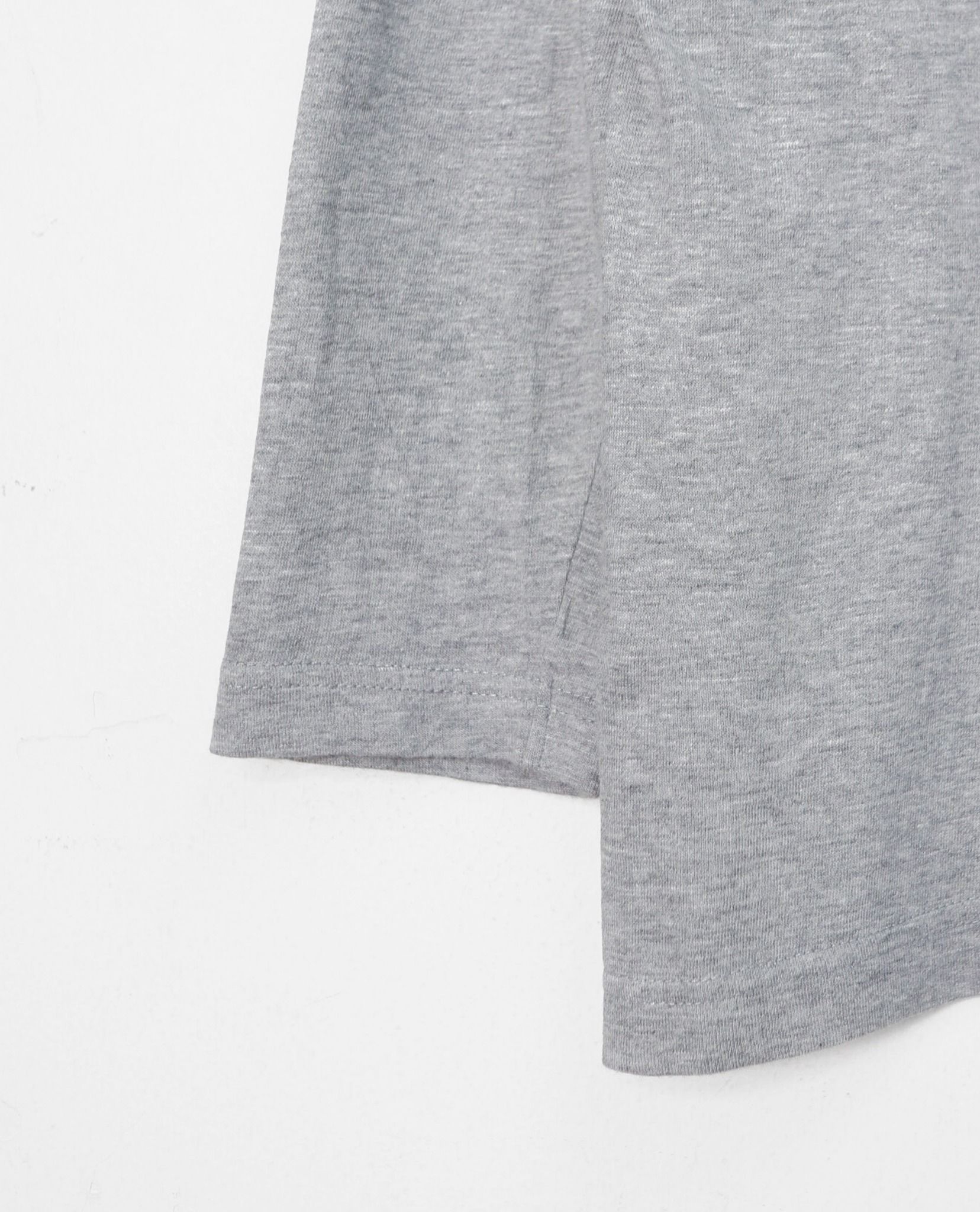 09.27.22 - VTG LONGSLEEVE SHIRT - POOH